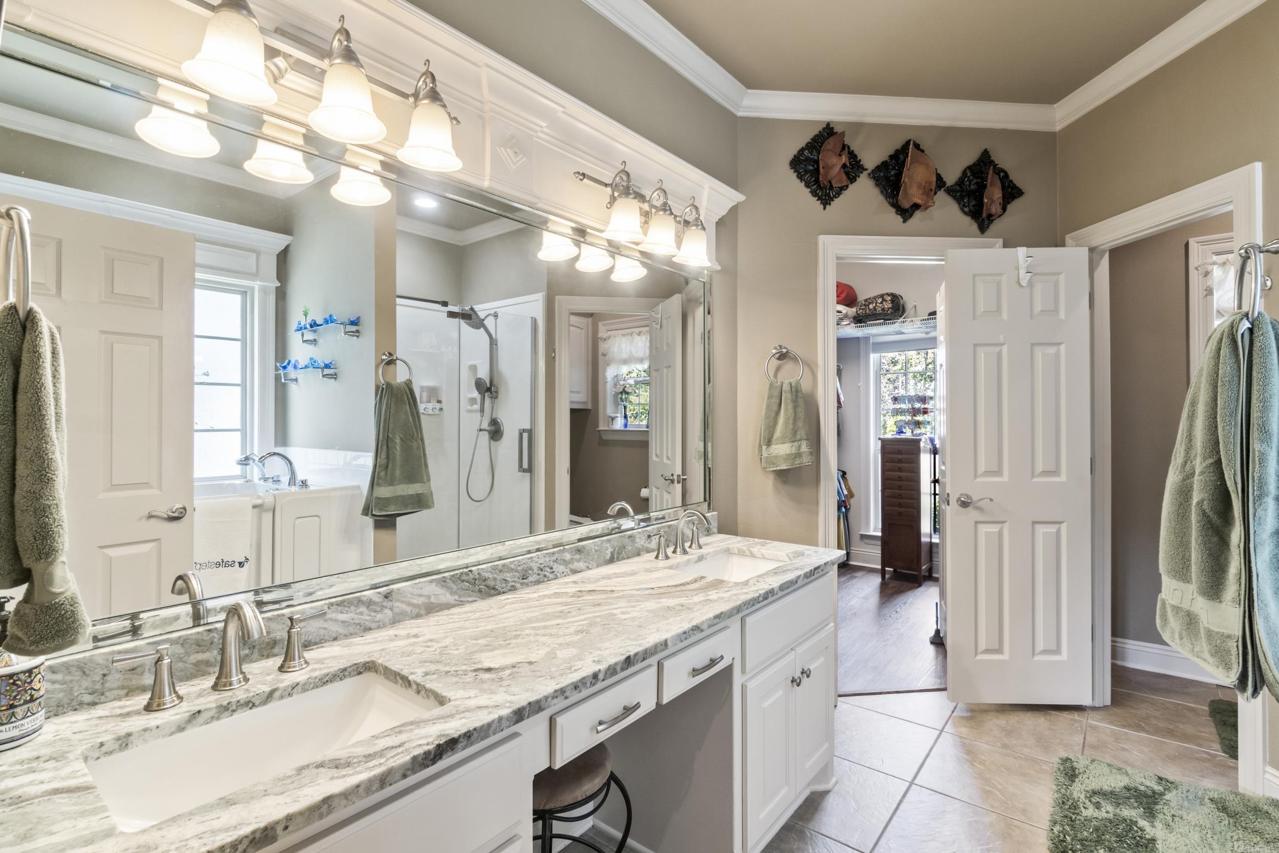 GREYSTONE - Residential