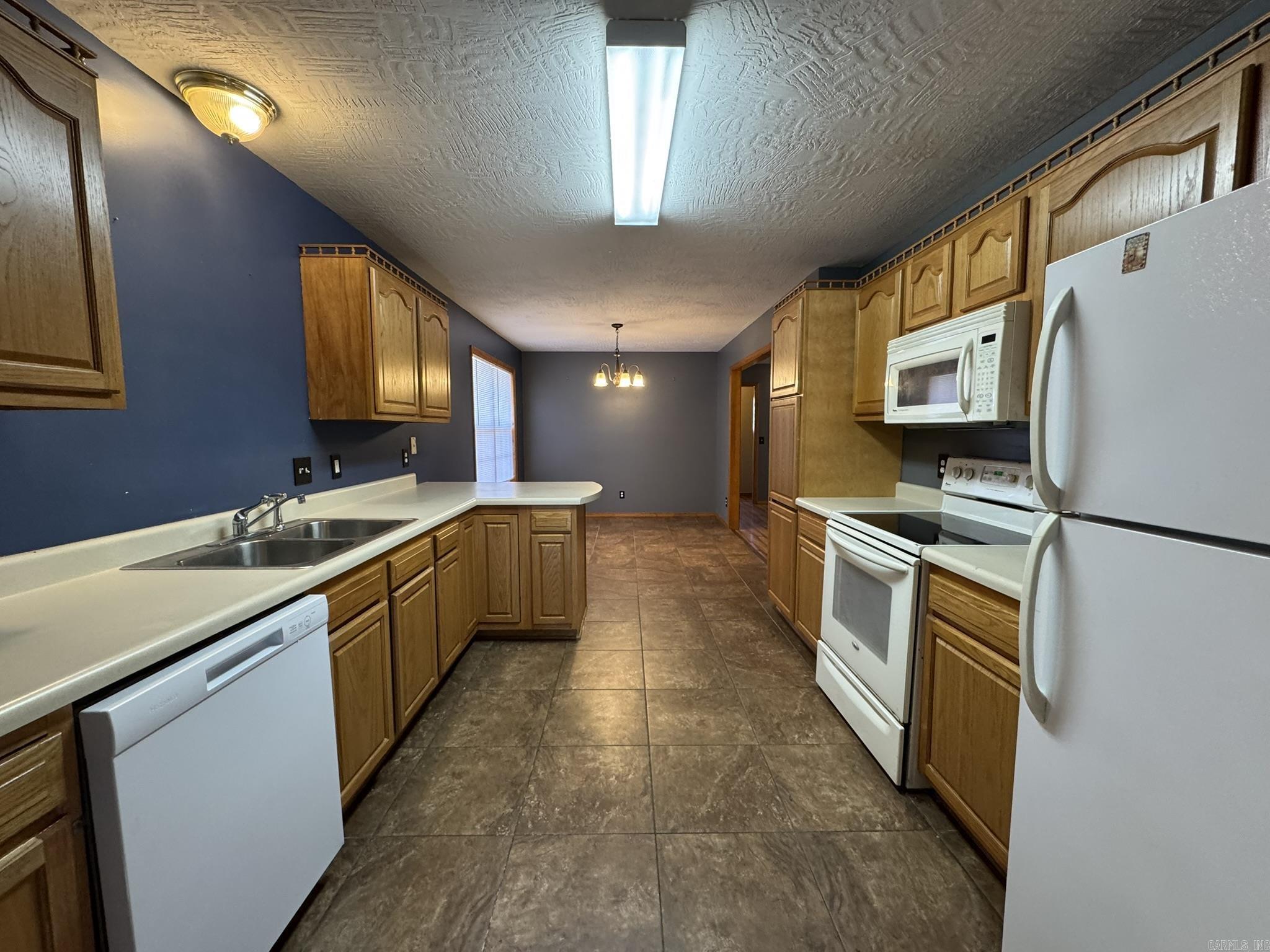 EVERGREEN ESTATES - Residential