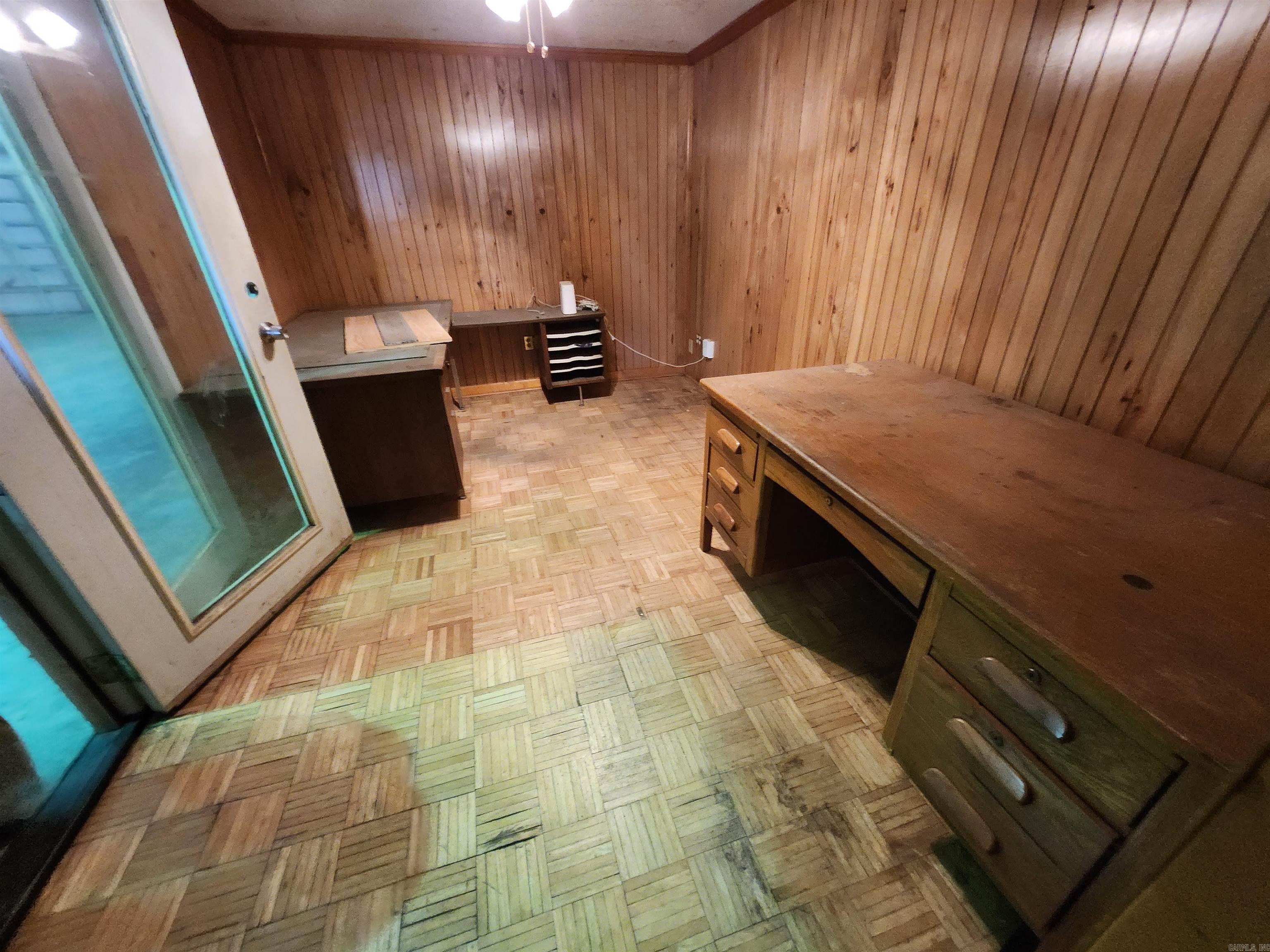 Not in List - Commercial Sale