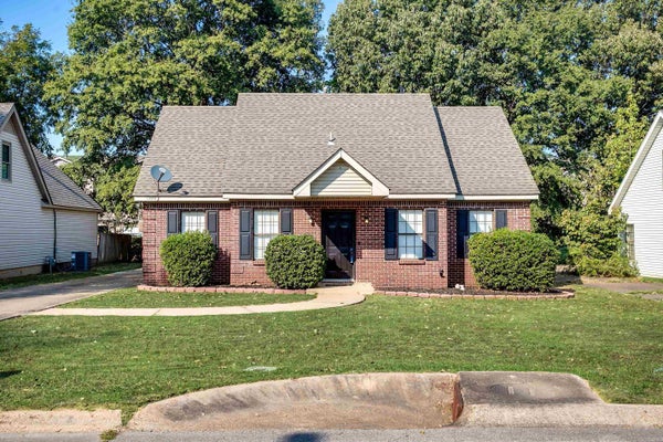 1508 GOLF COURSE DR, JONESBORO, AR 72404 - Image 0be37551e64cceef5b23ec2e1a131f71/1330446502