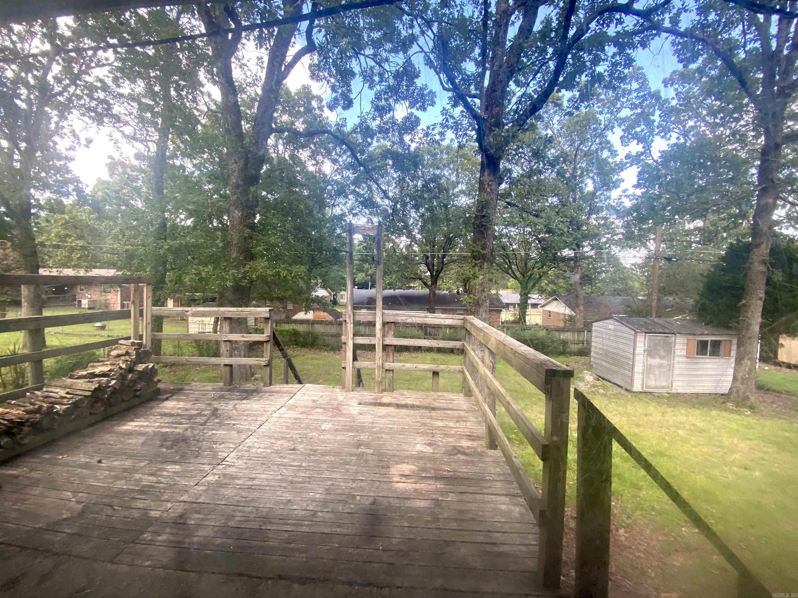 INDIAN HILLS - Residential