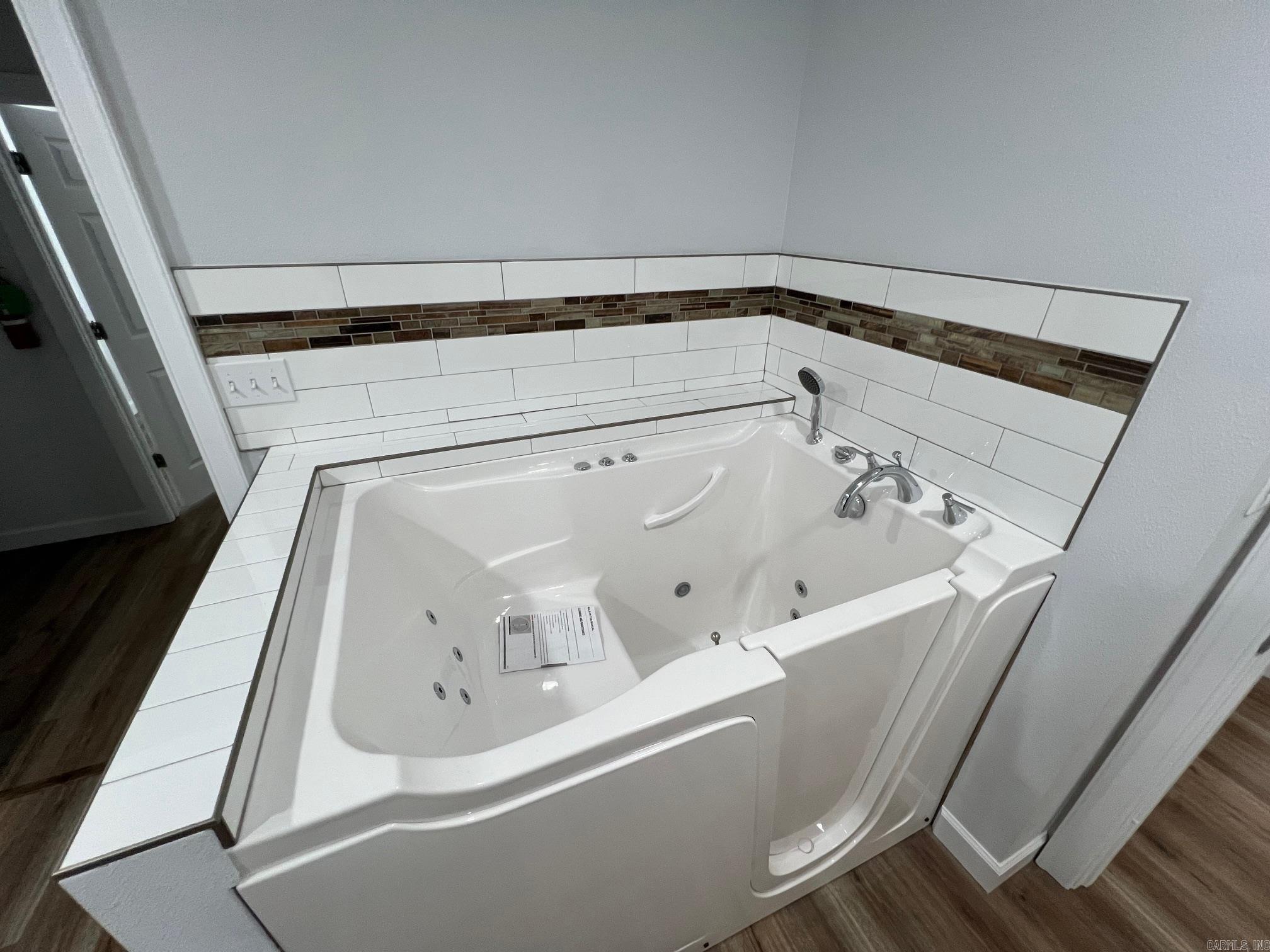 VILLAS AT SOUTHRIDGE VILLAGE H.P - Residential