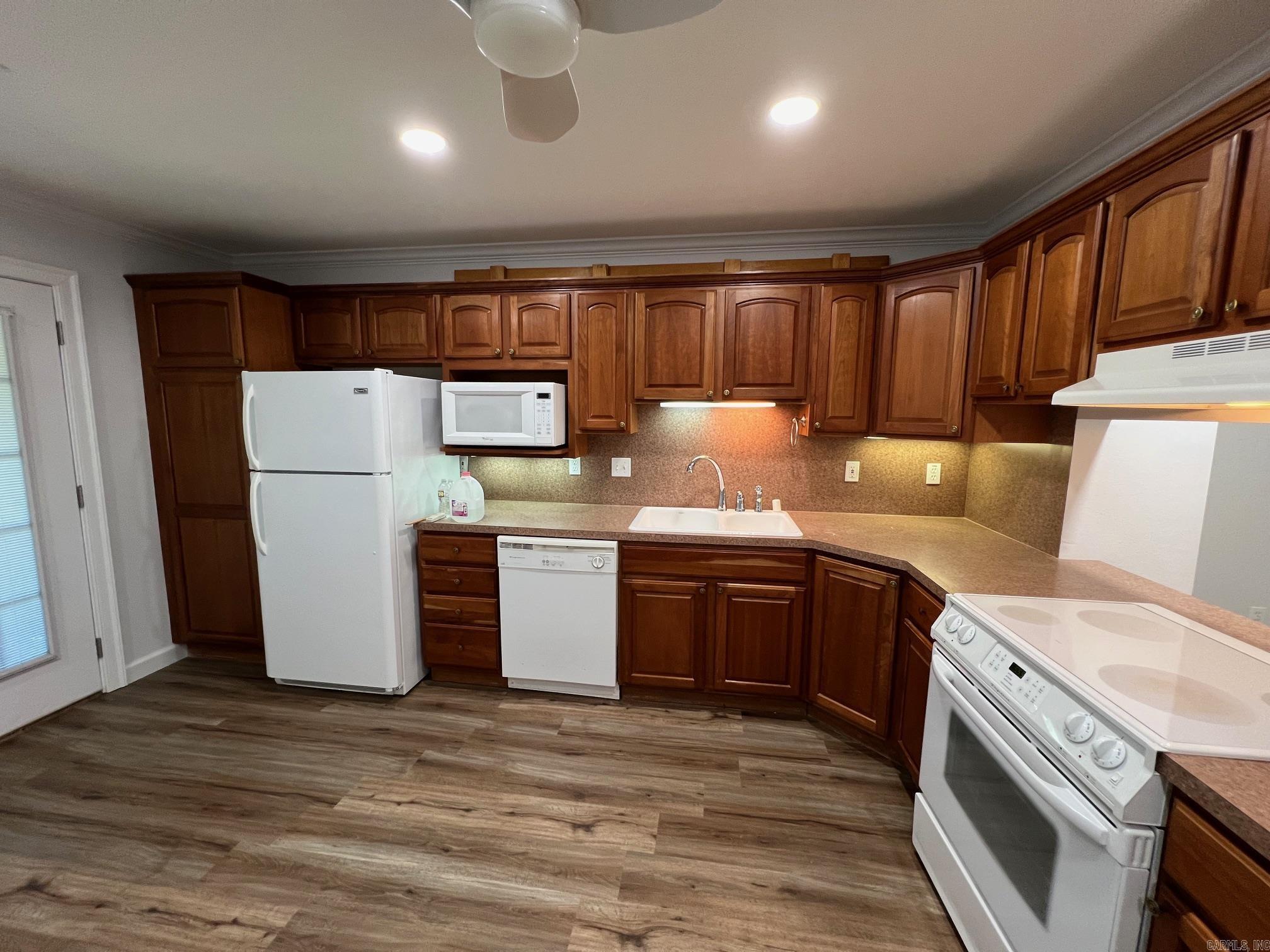 VILLAS AT SOUTHRIDGE VILLAGE H.P - Residential