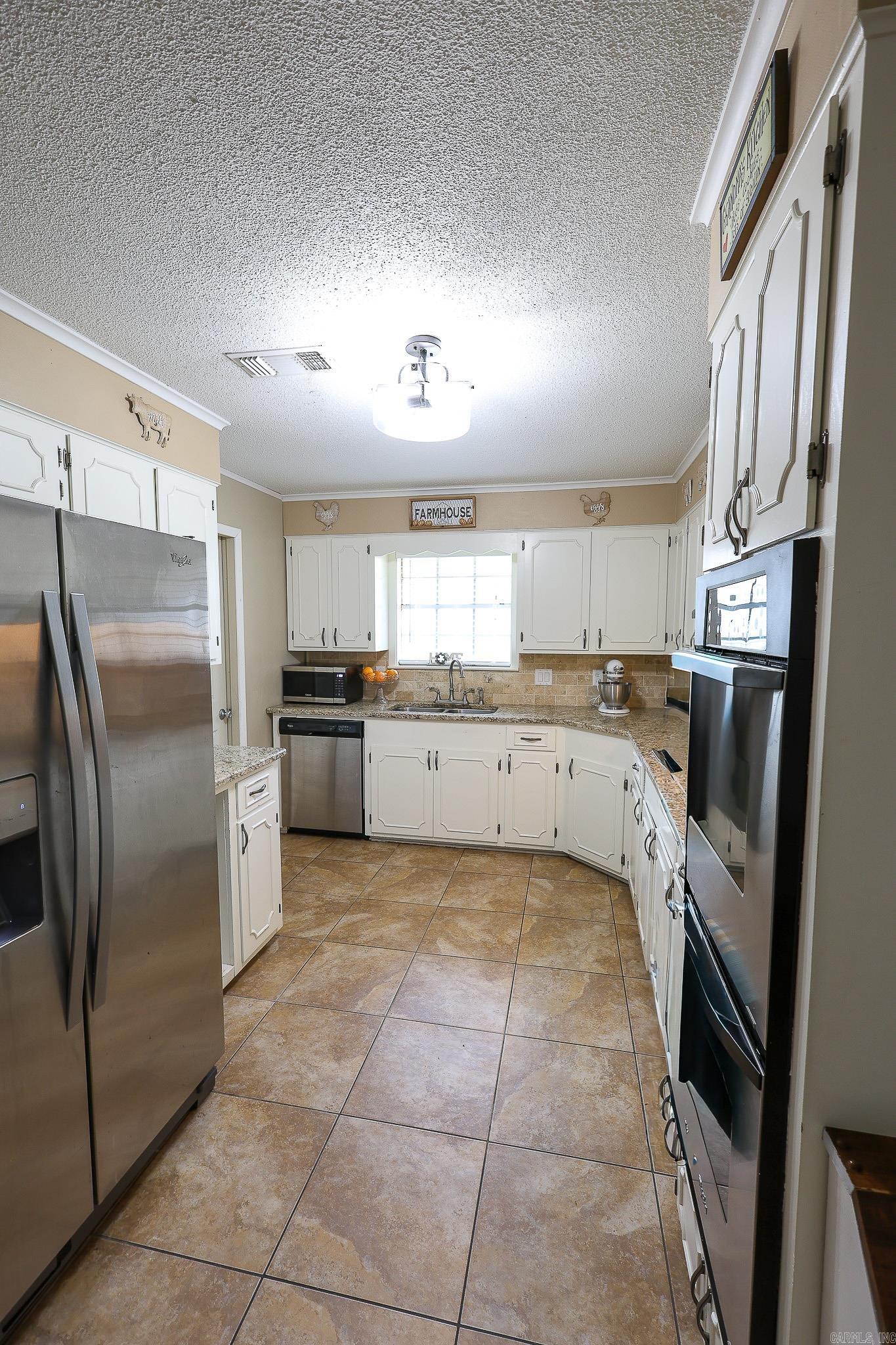 Thompson Heights - Residential