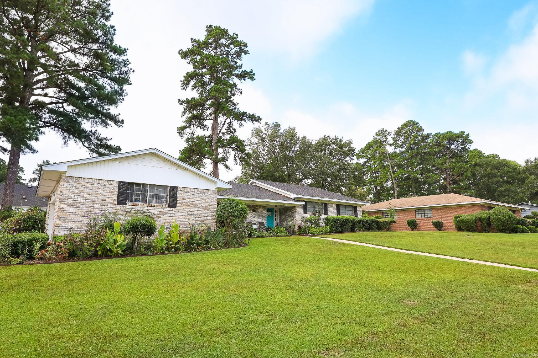 Thompson Heights - Residential