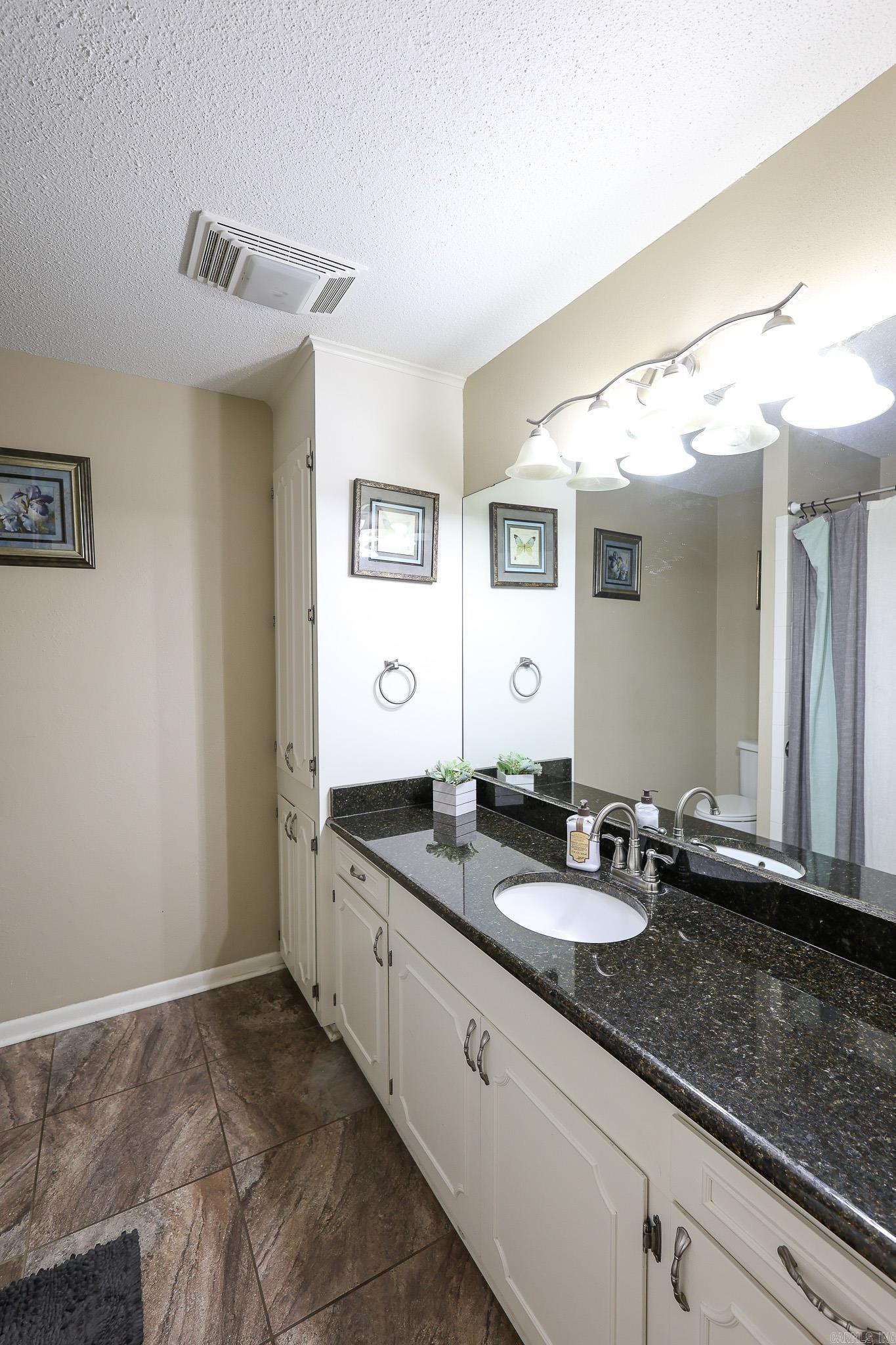 Thompson Heights - Residential