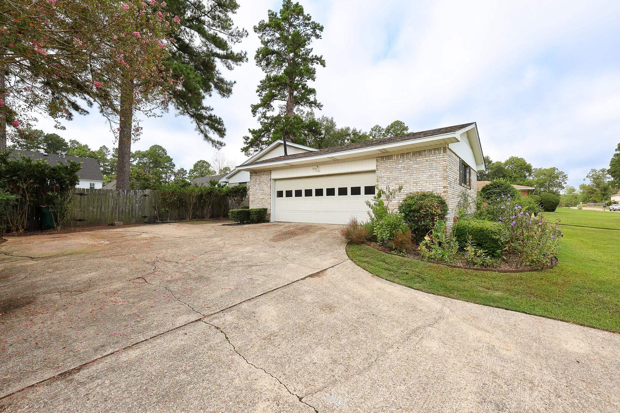 Thompson Heights - Residential