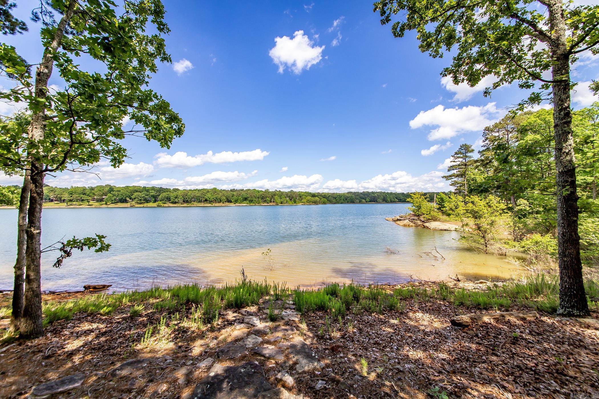 FONTANA - LAKE - Residential