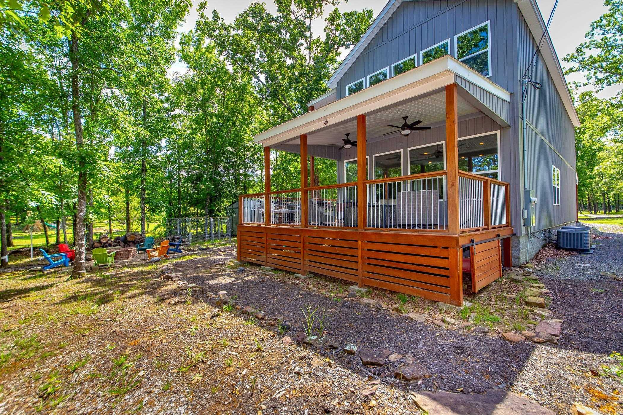 FONTANA - LAKE - Residential