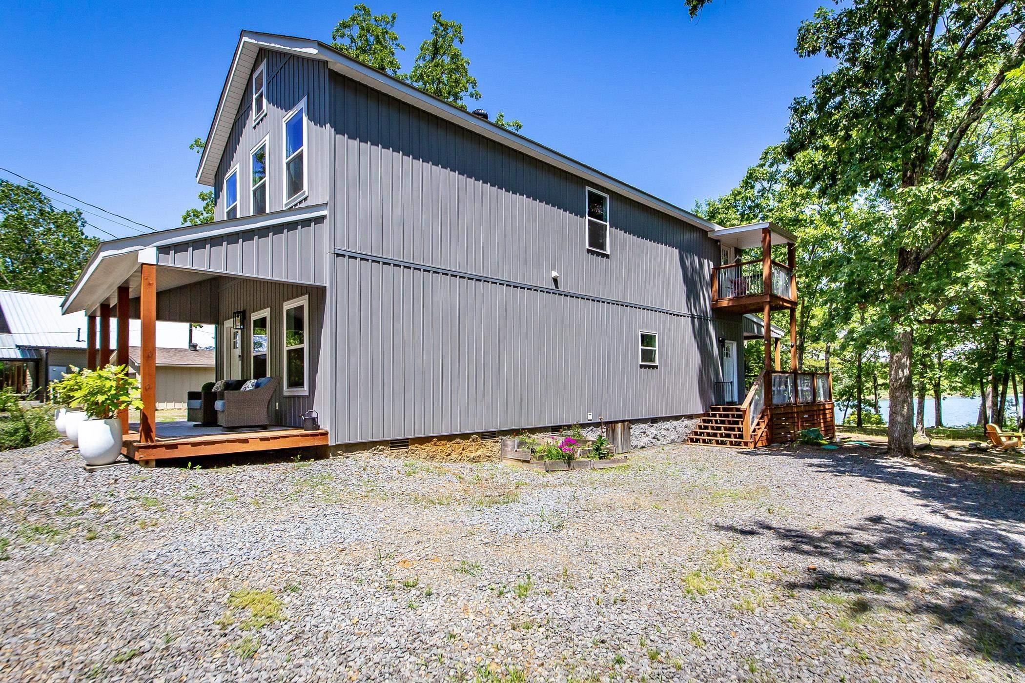 FONTANA - LAKE - Residential