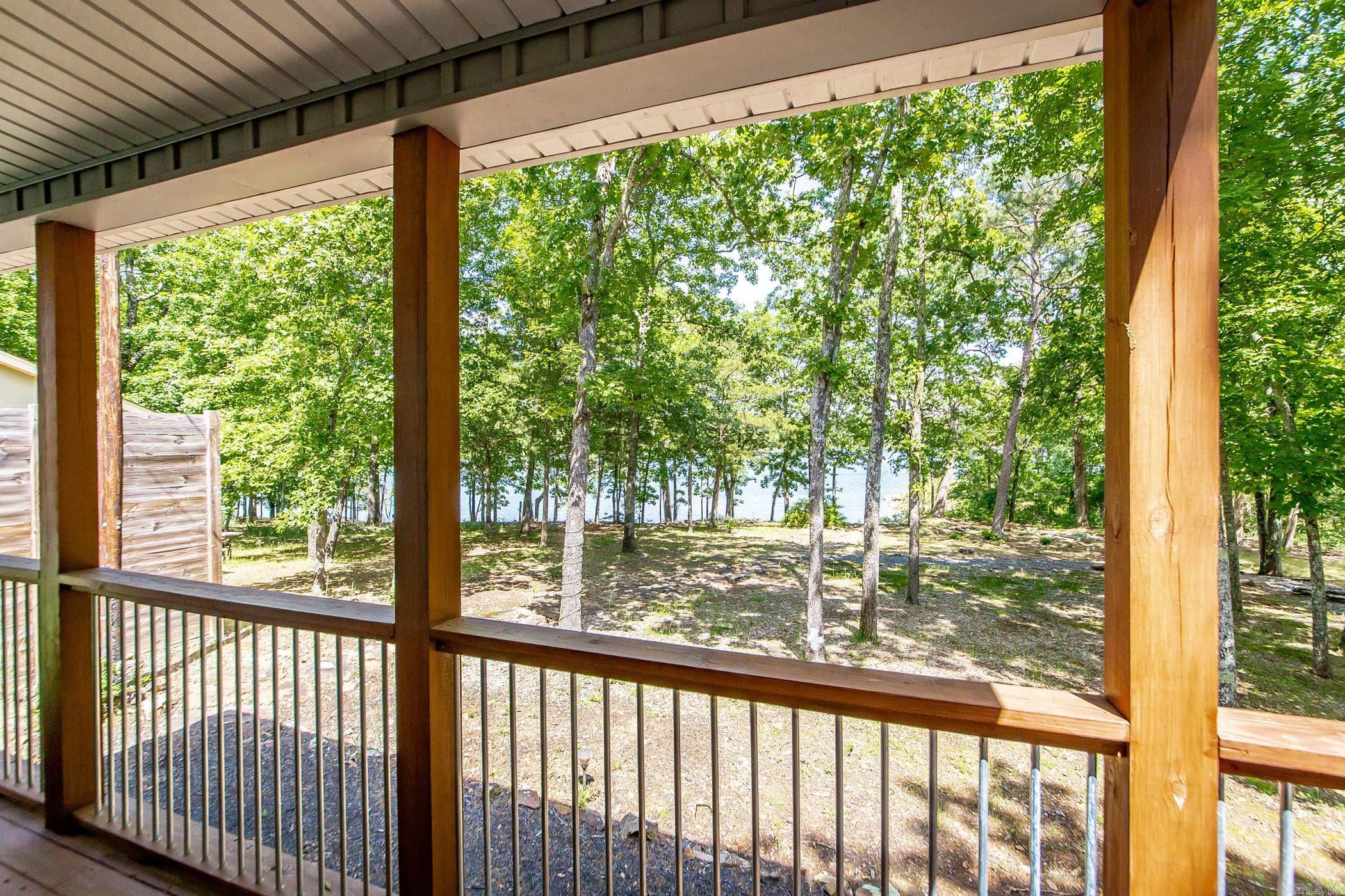 FONTANA - LAKE - Residential