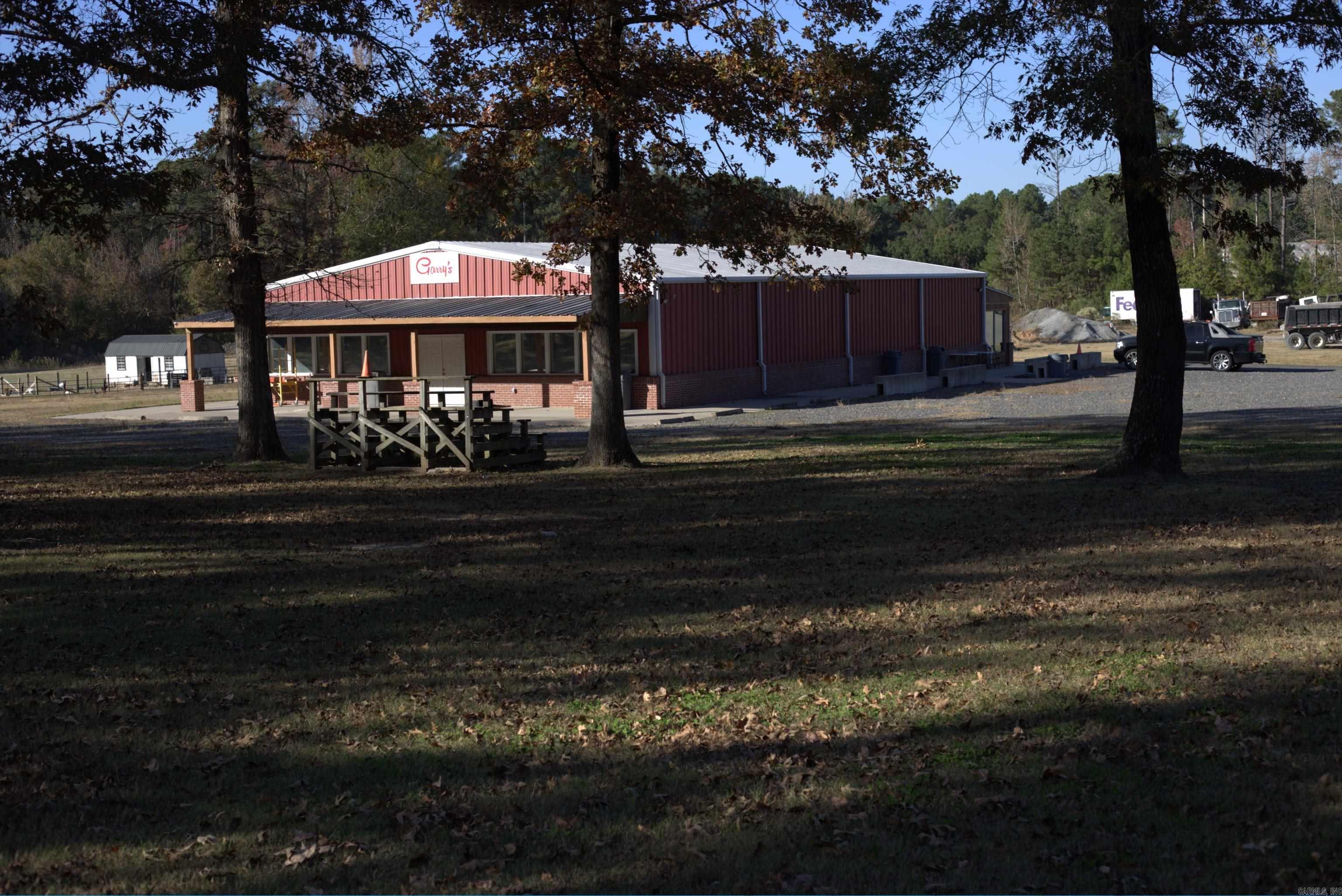 Flavia - Commercial Sale