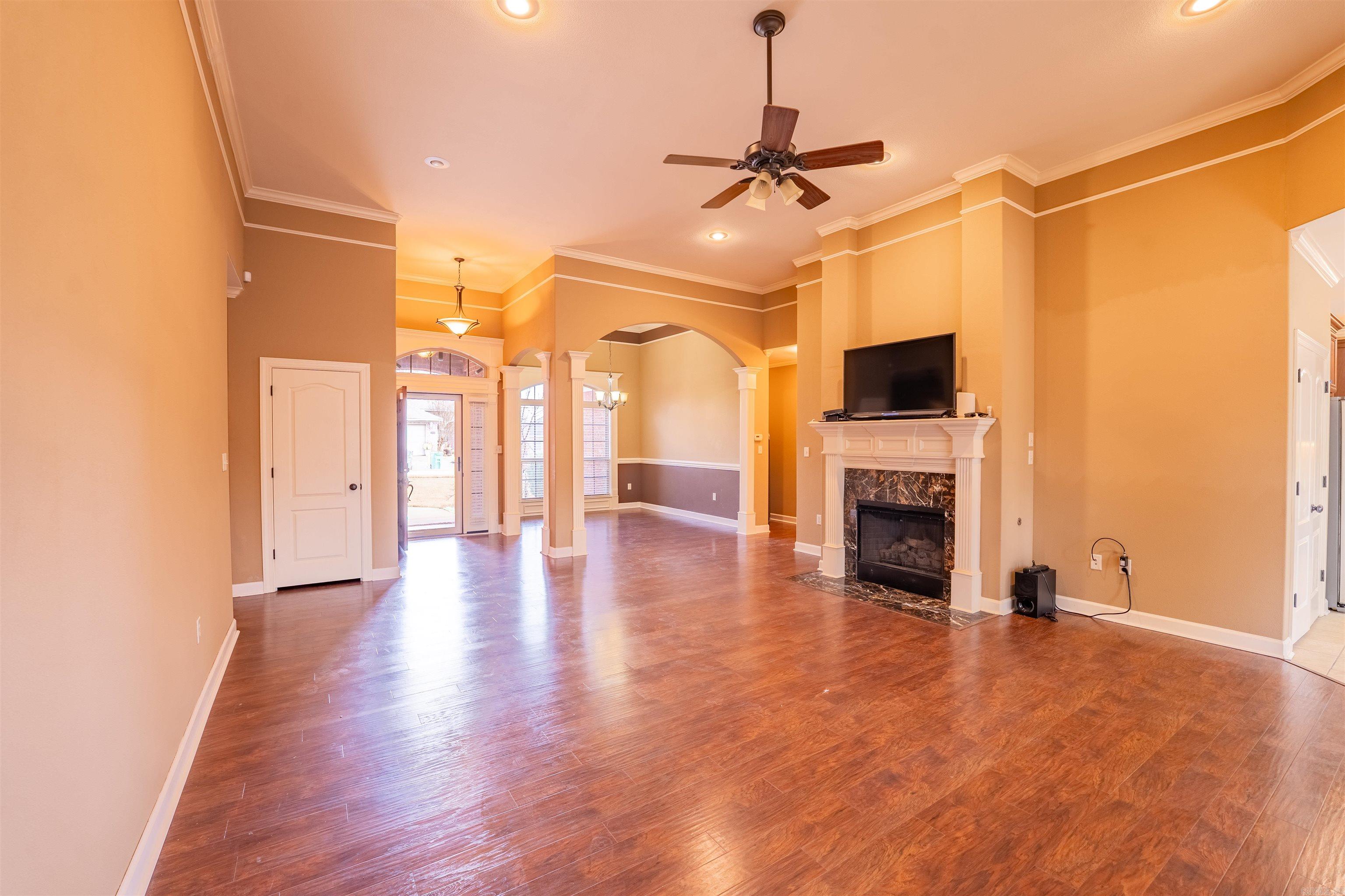 WATERS EDGE - Residential