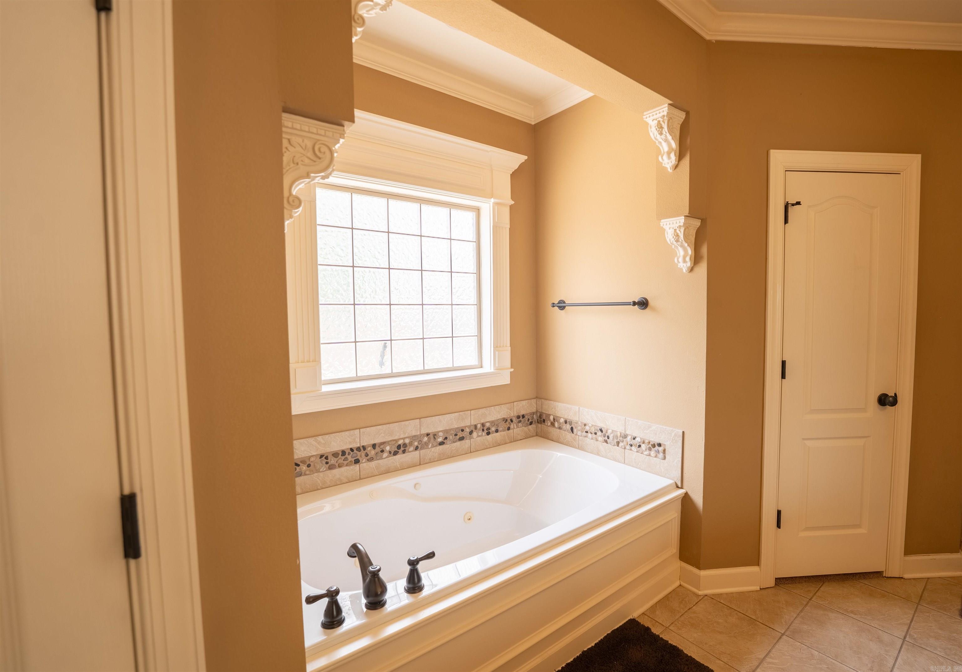 WATERS EDGE - Residential