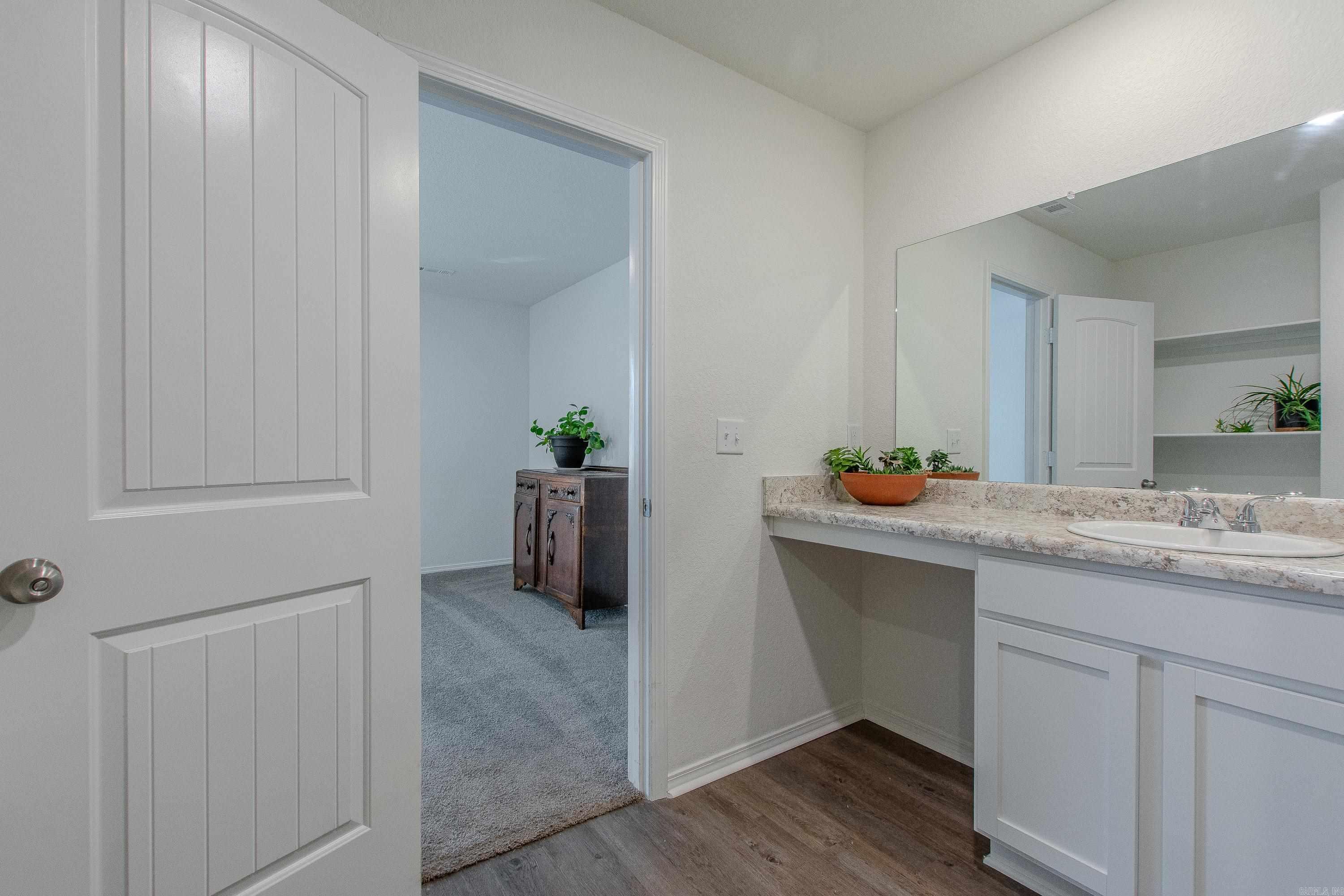 THE MEADOWS - Residential