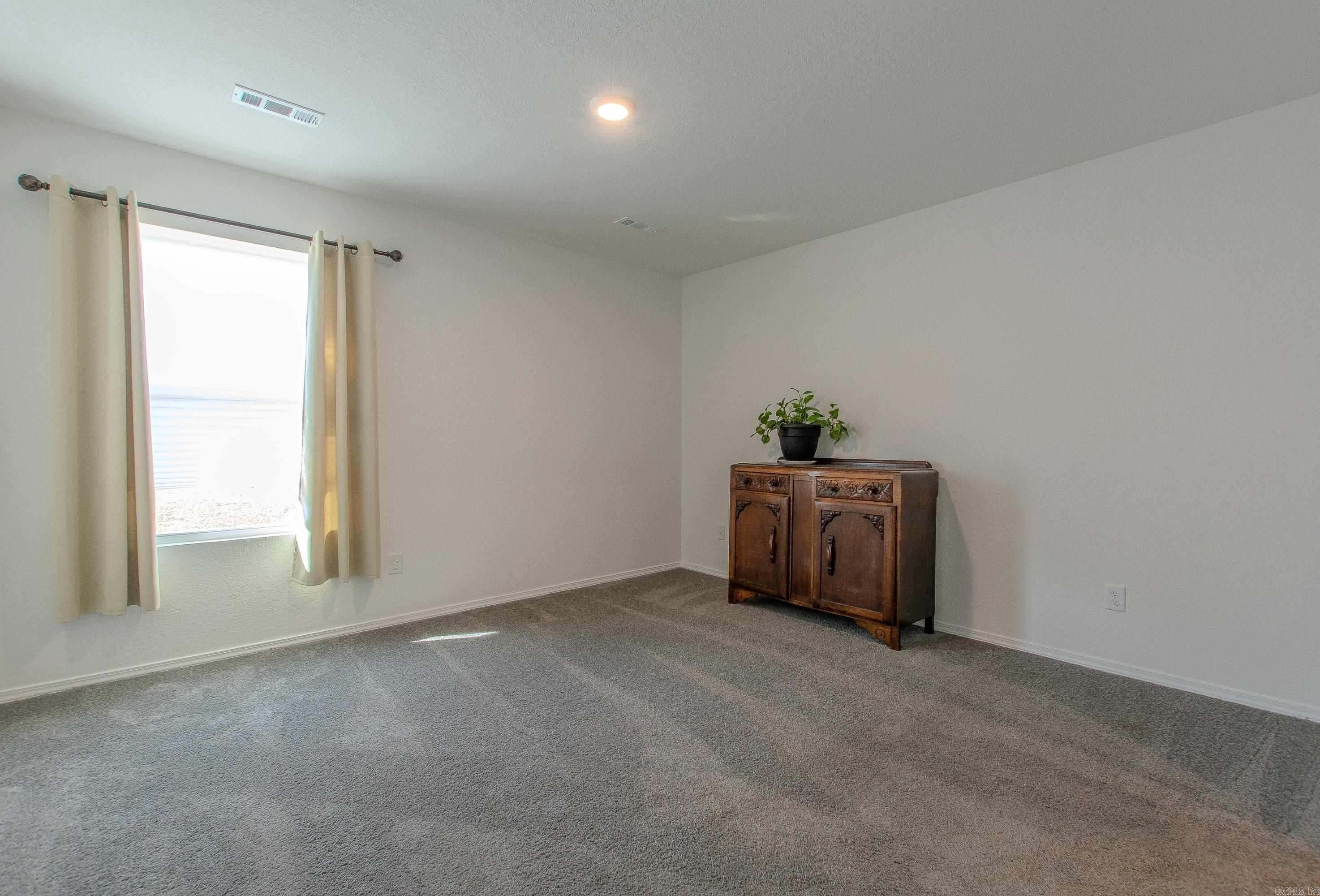 THE MEADOWS - Residential