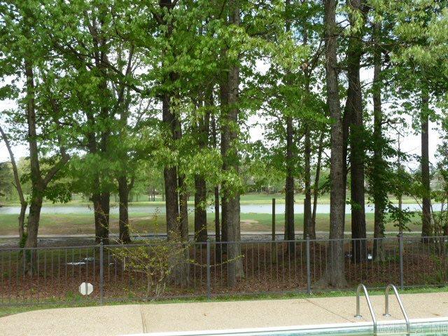 Club Manor - Residential