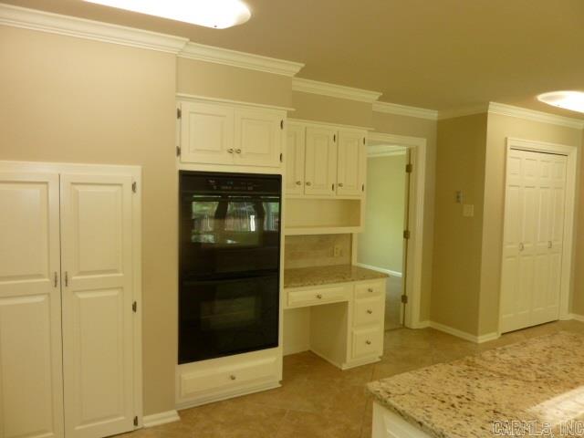 Club Manor - Residential