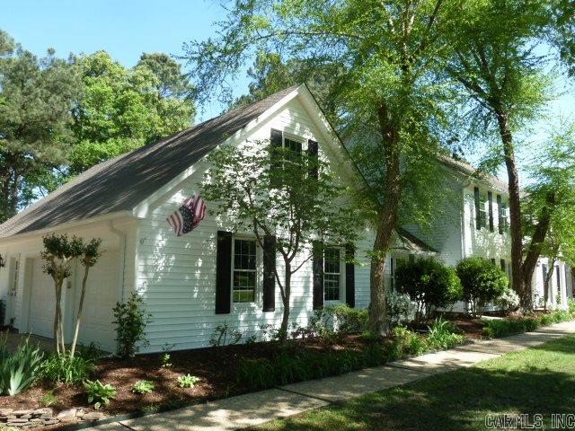 Club Manor - Residential