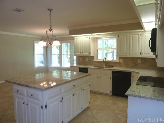 Club Manor - Residential