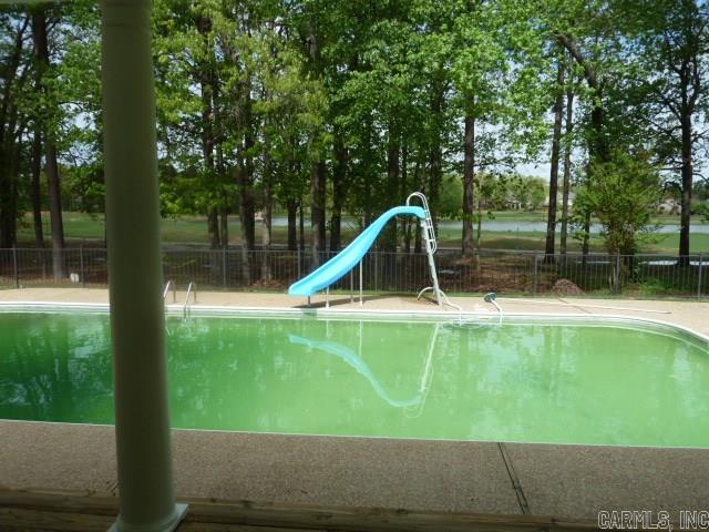 Club Manor - Residential