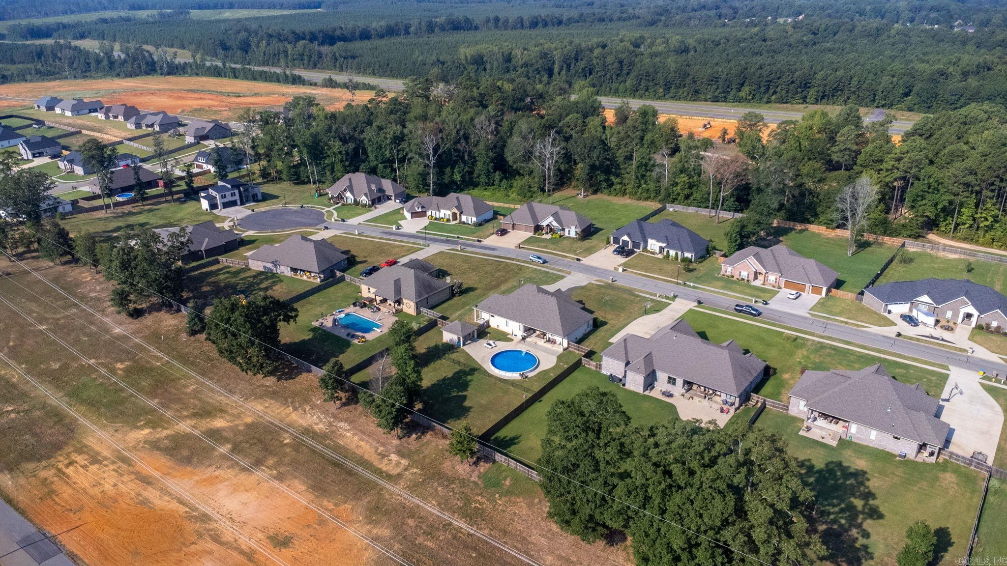 OAK TREE RIDGE SUB - Residential