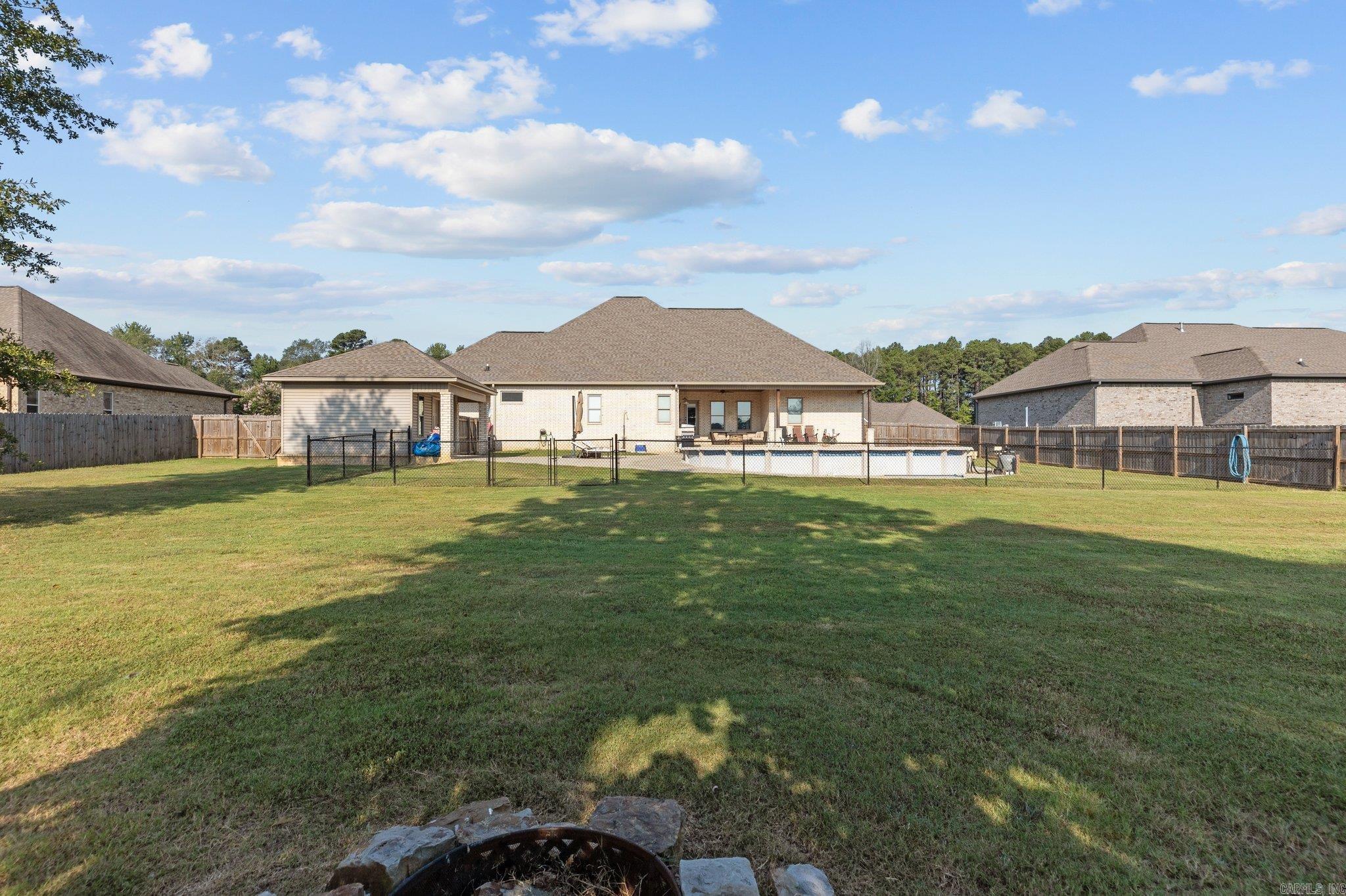 OAK TREE RIDGE SUB - Residential