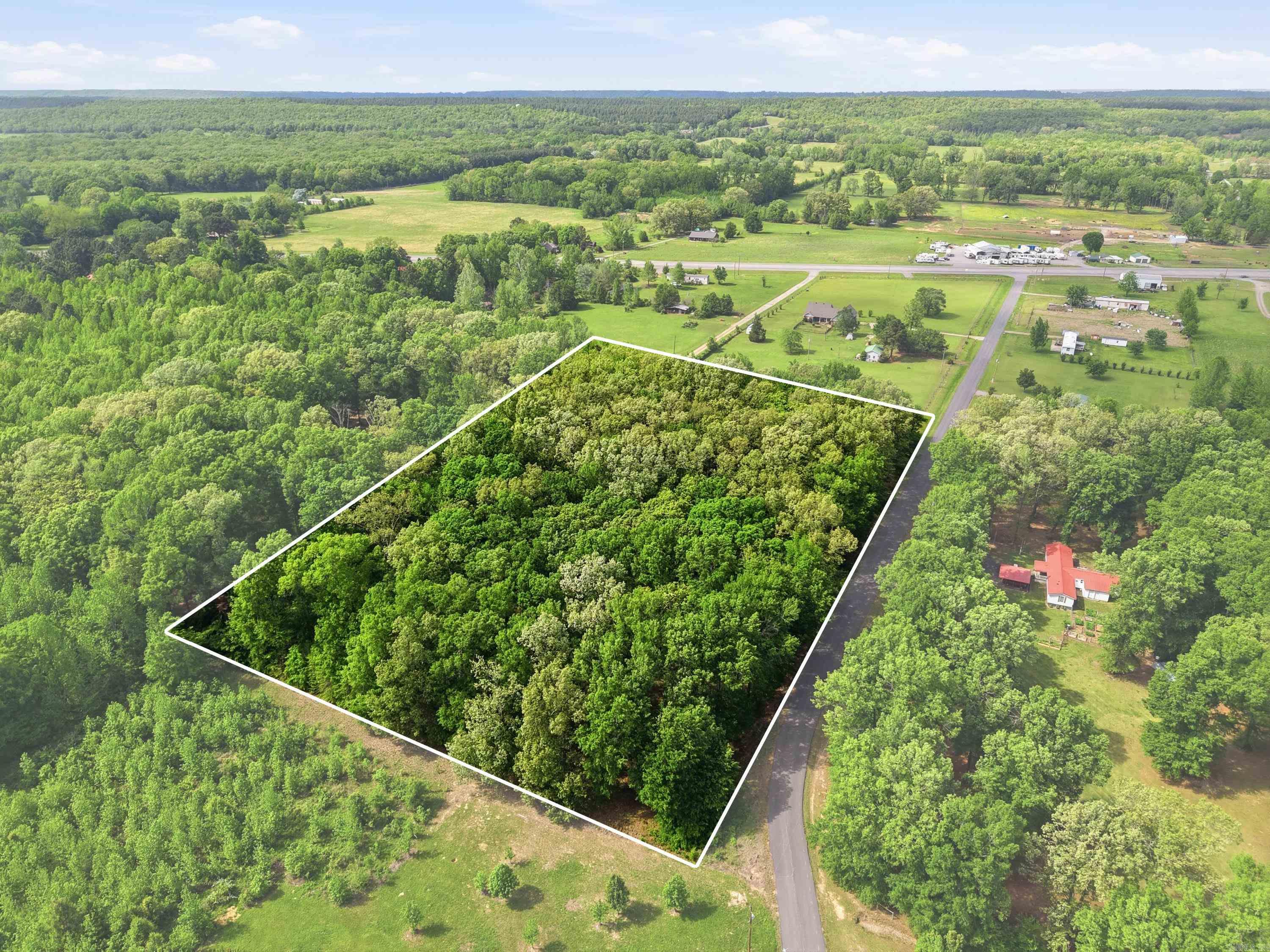 Metes & Bounds - Land