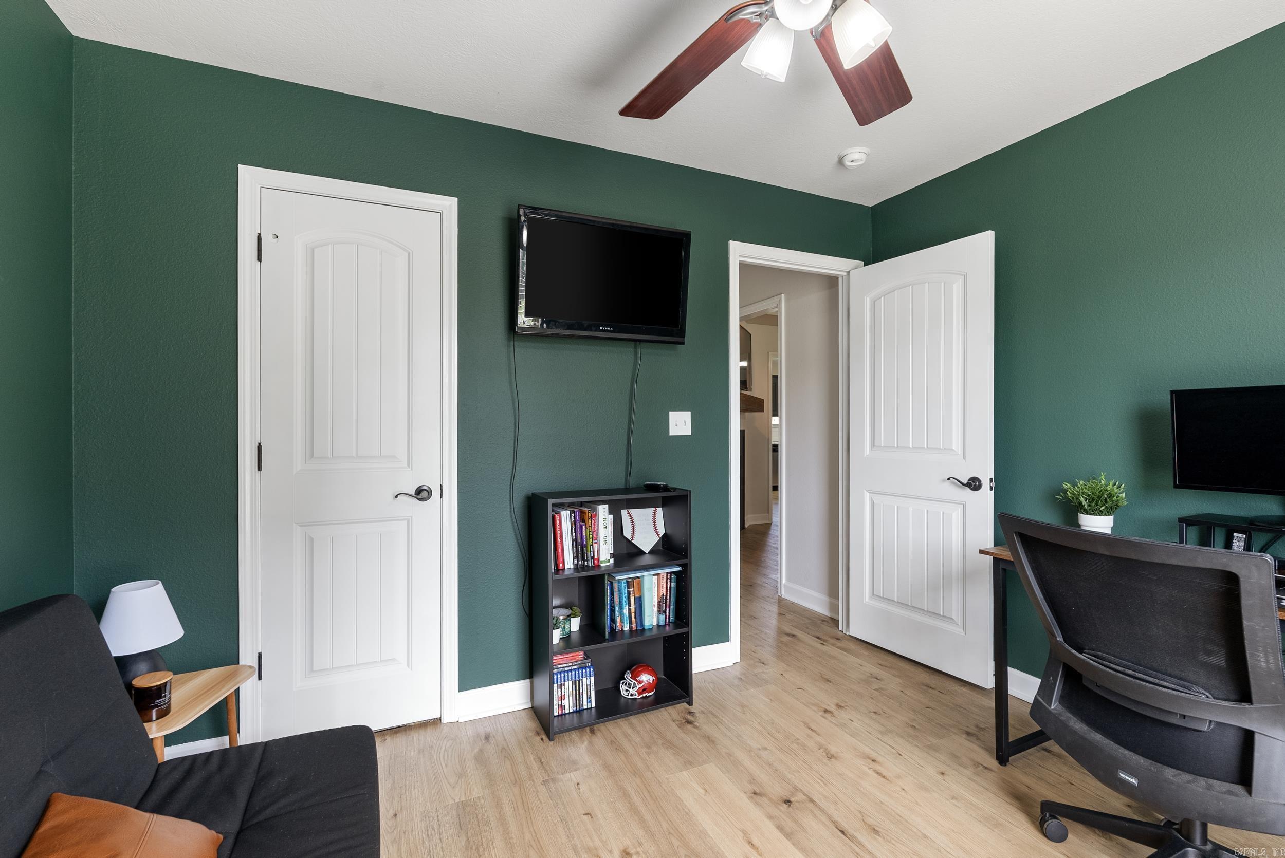 Eaglebrook Estates - Residential