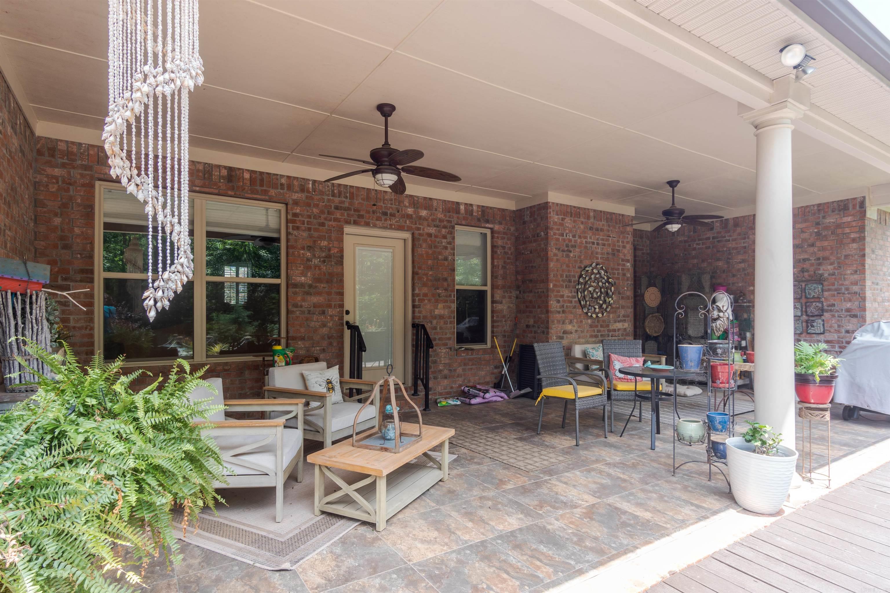 CHENAL VALLEY EPERNAY PLACE - Residential