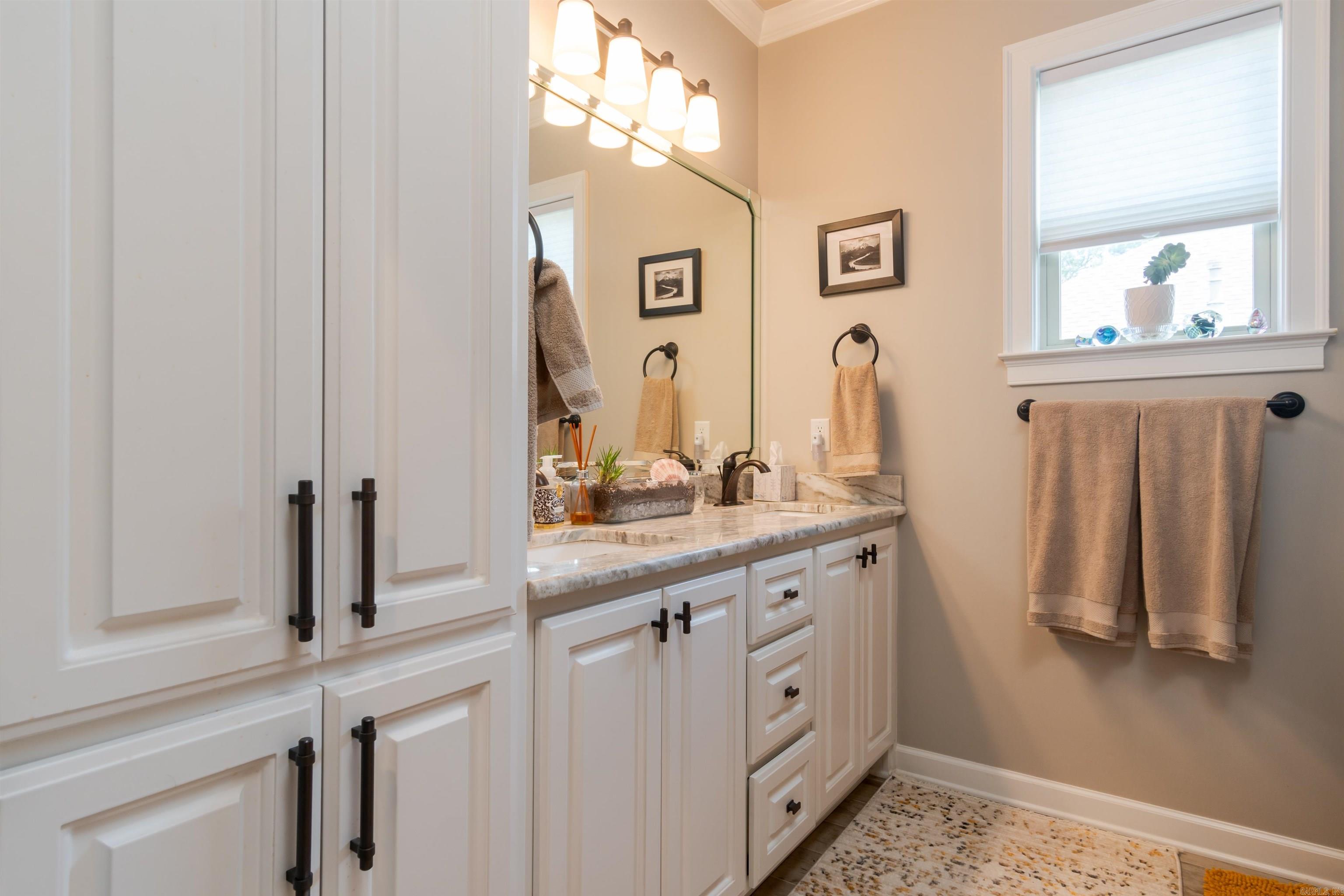 CHENAL VALLEY EPERNAY PLACE - Residential