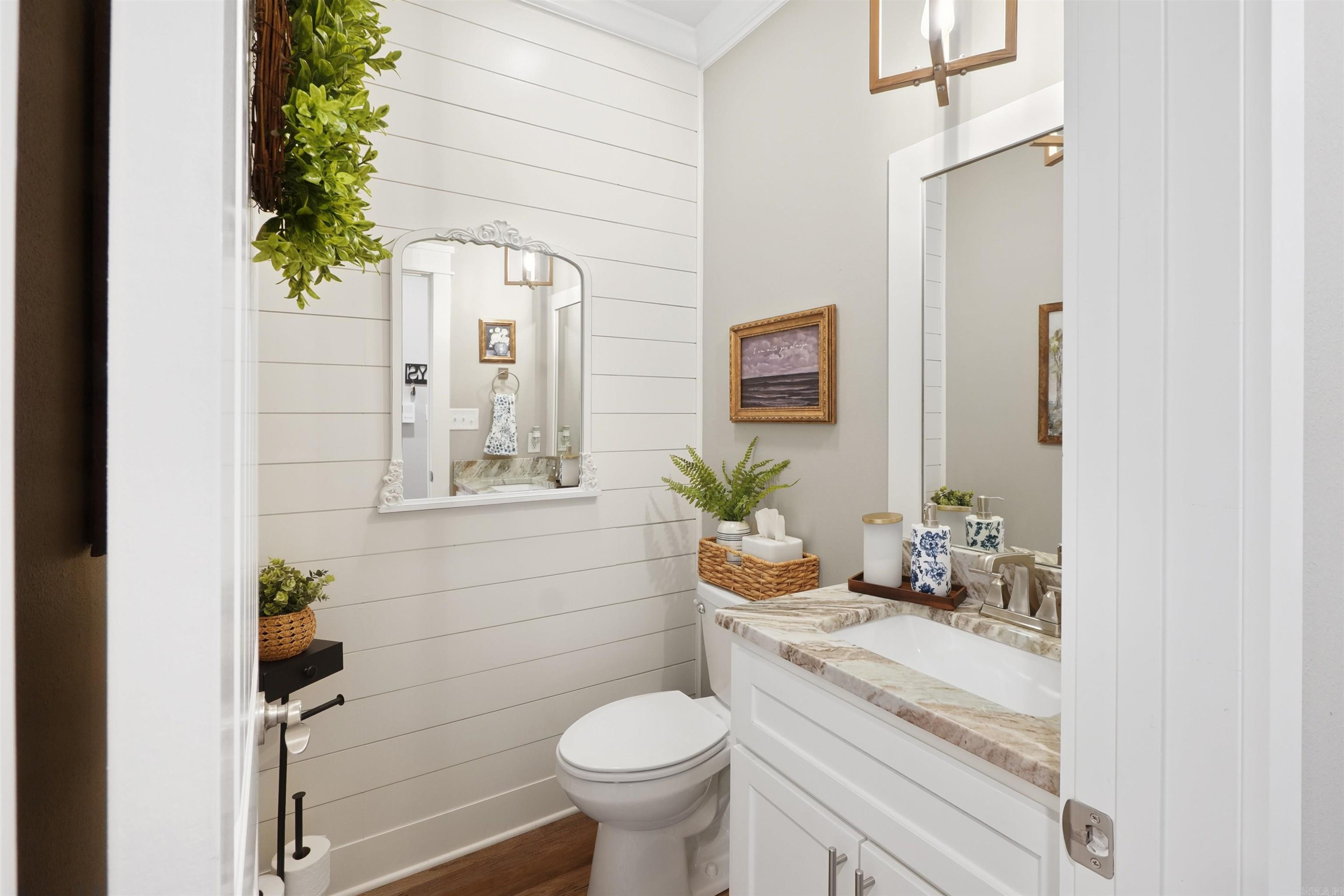 Salem Oaks - Residential