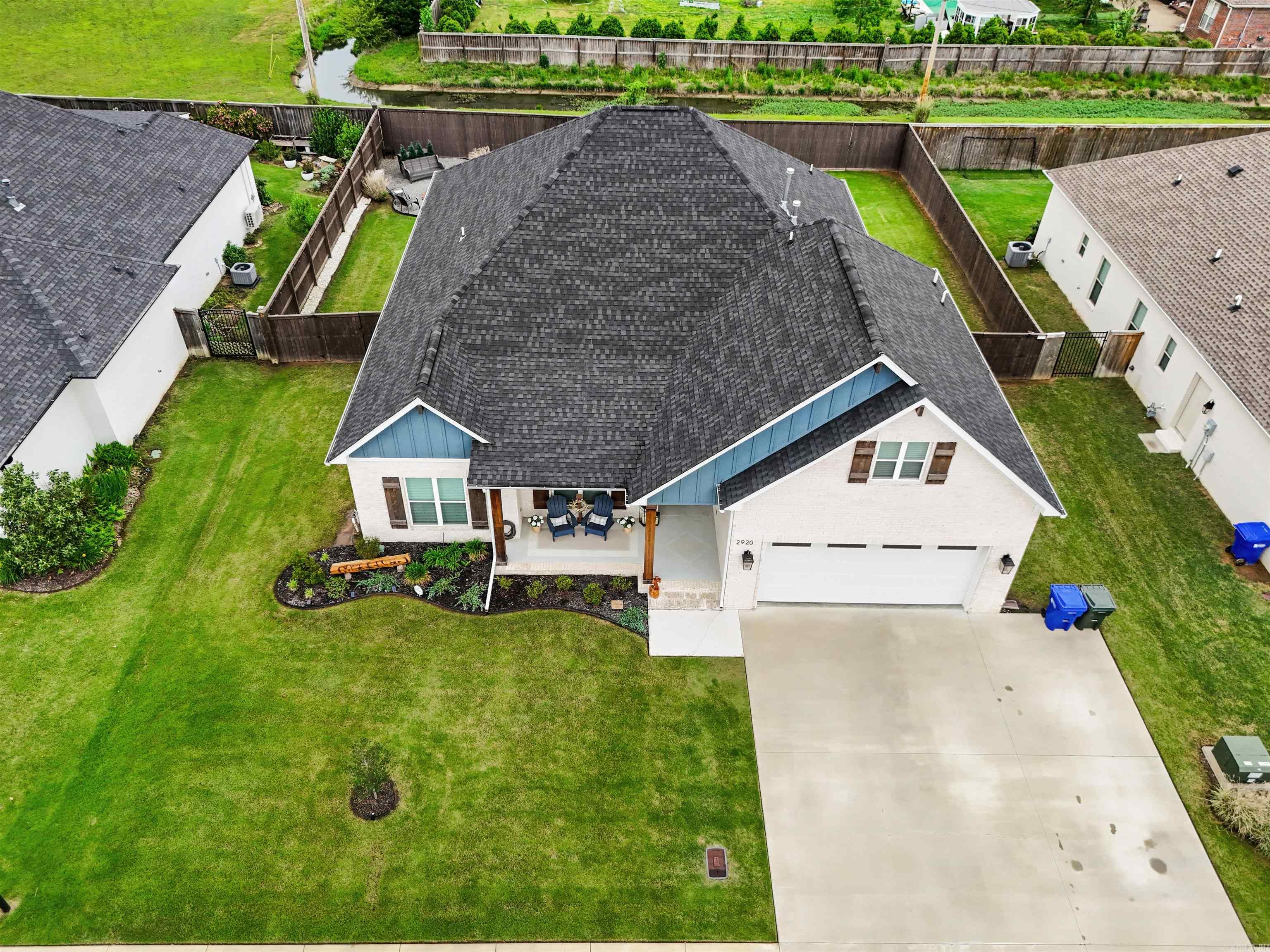 Salem Oaks - Residential