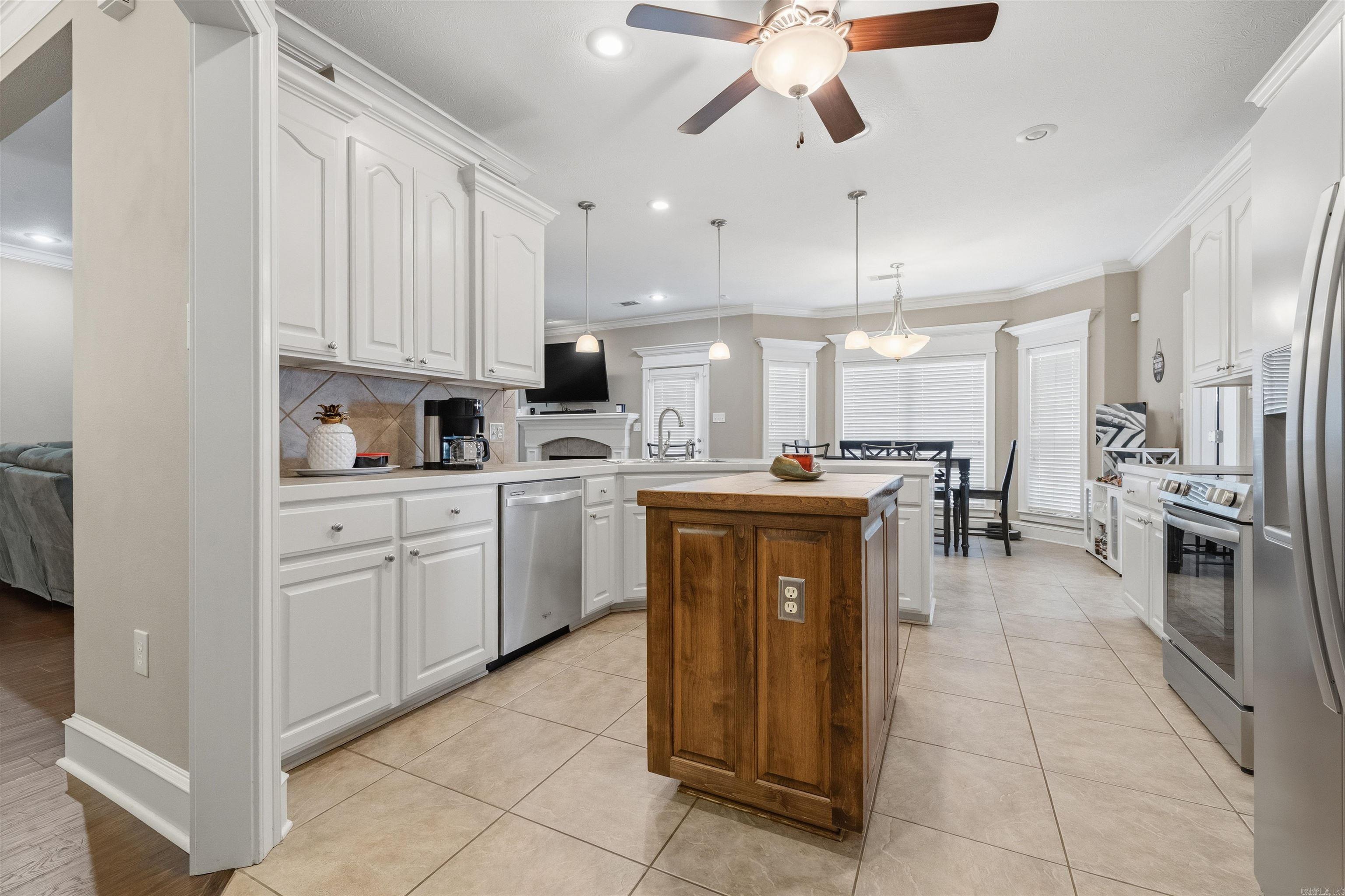 SOUTH WIND - Residential