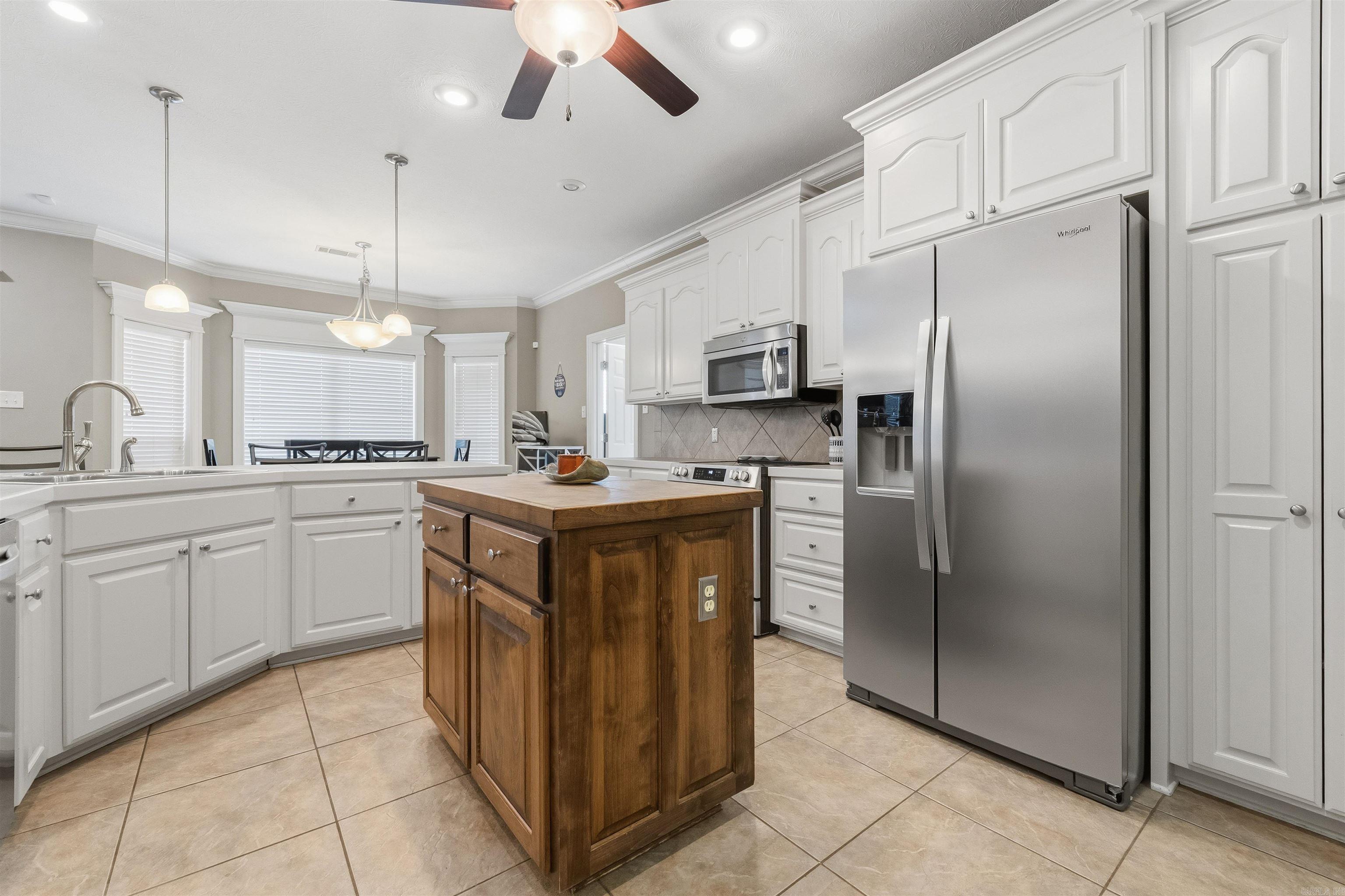 SOUTH WIND - Residential