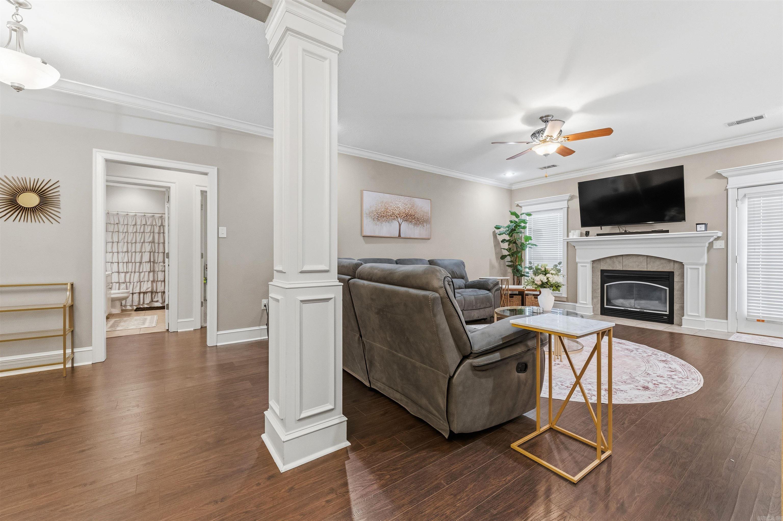 SOUTH WIND - Residential