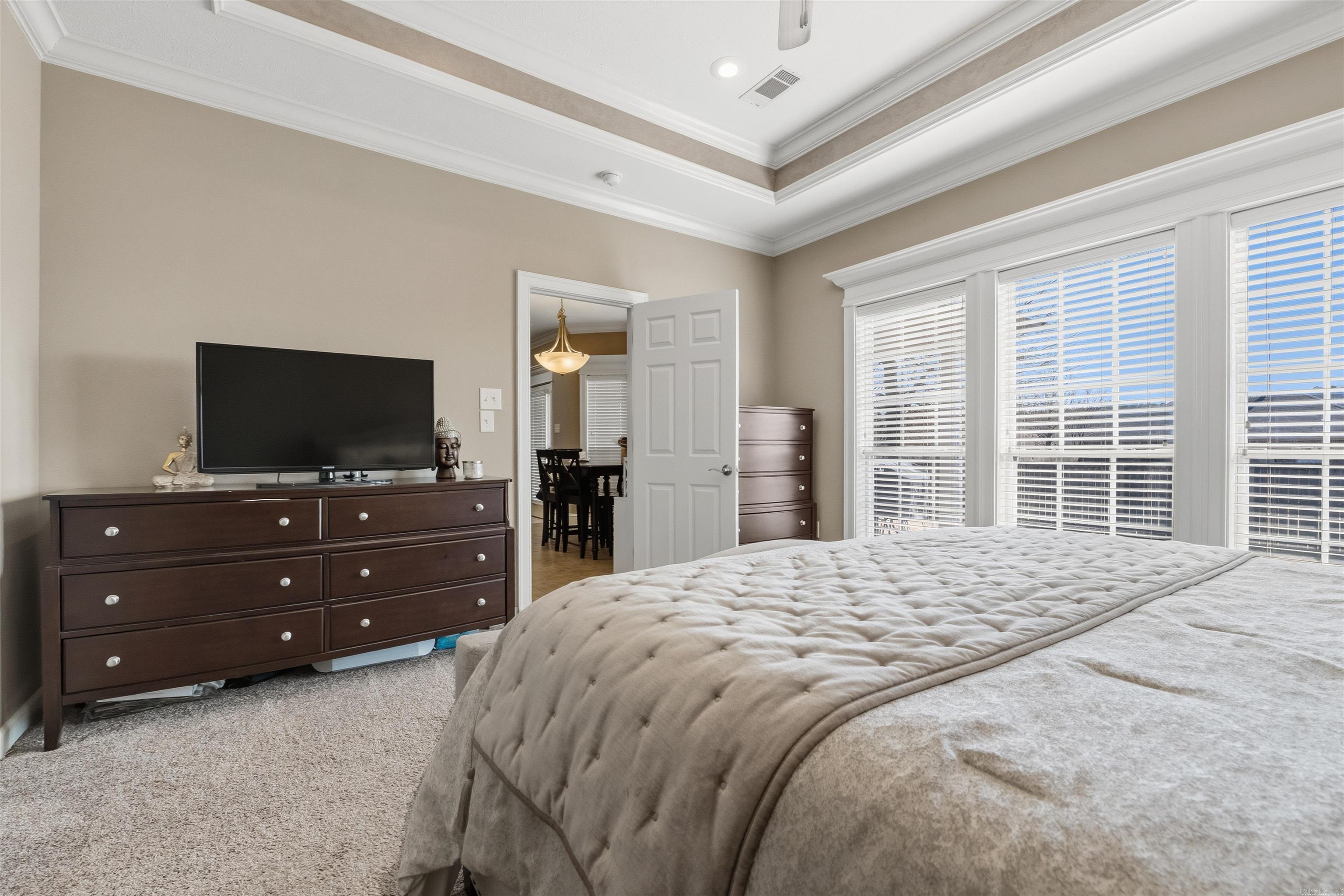 SOUTH WIND - Residential