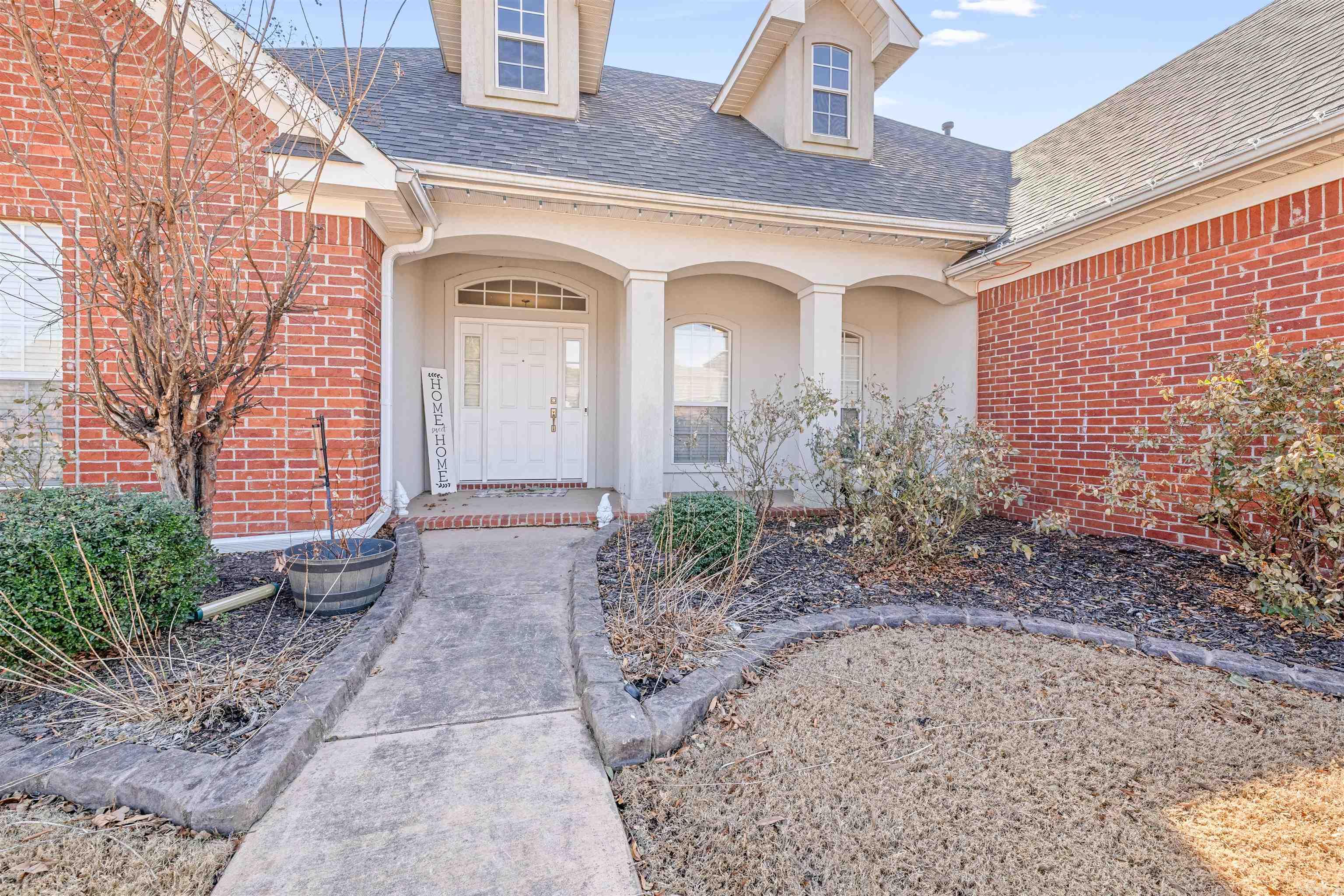 SOUTH WIND - Residential