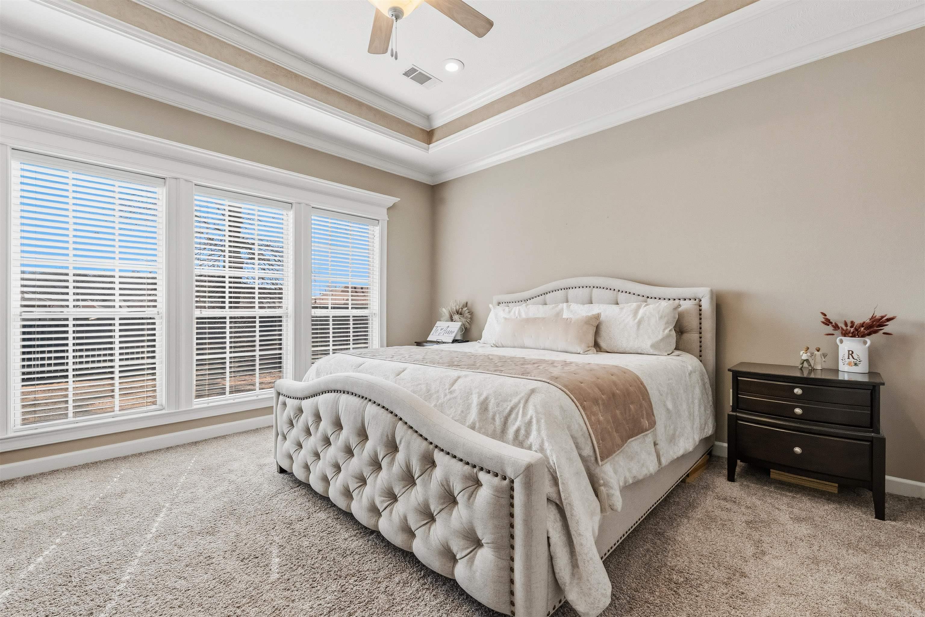 SOUTH WIND - Residential