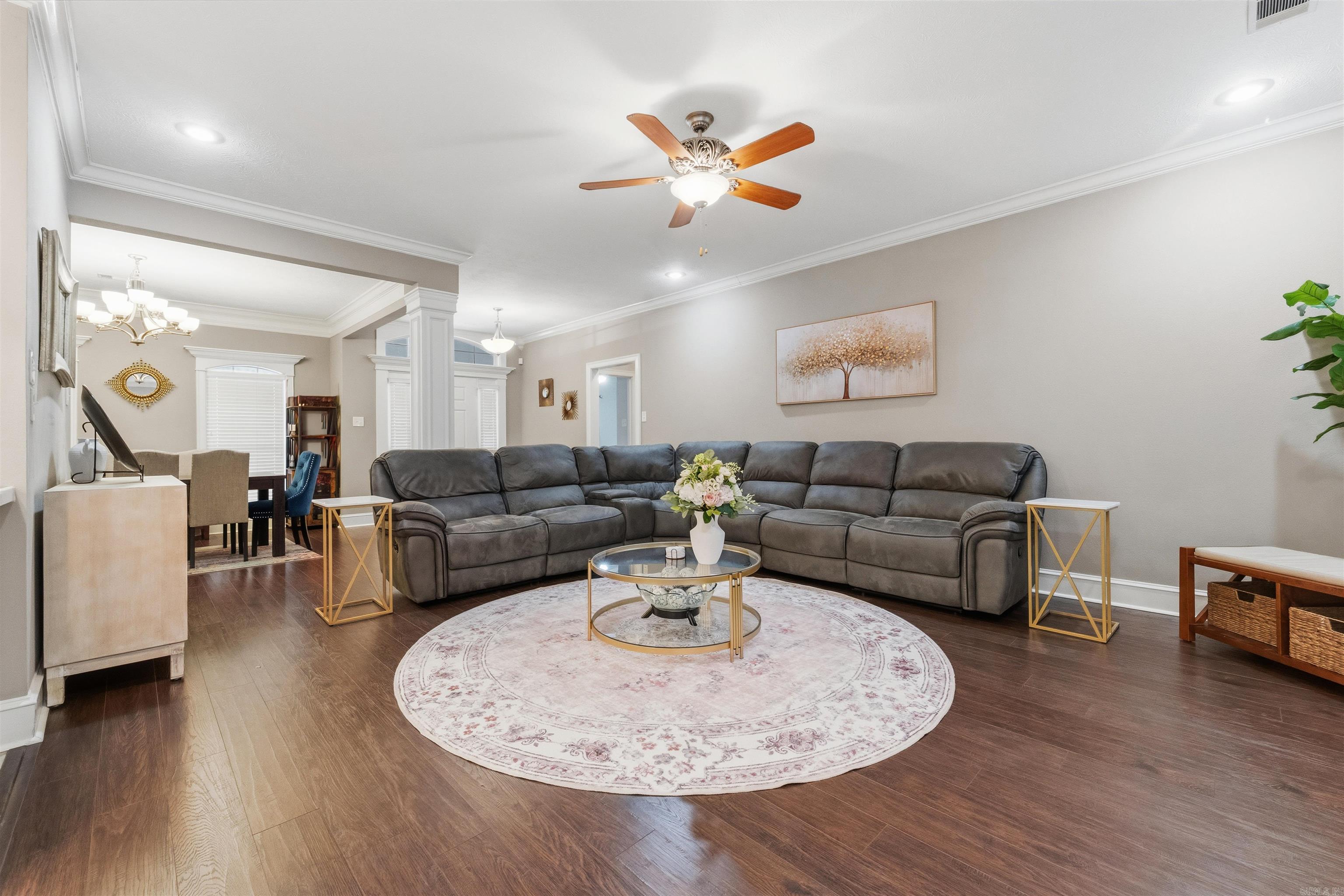 SOUTH WIND - Residential