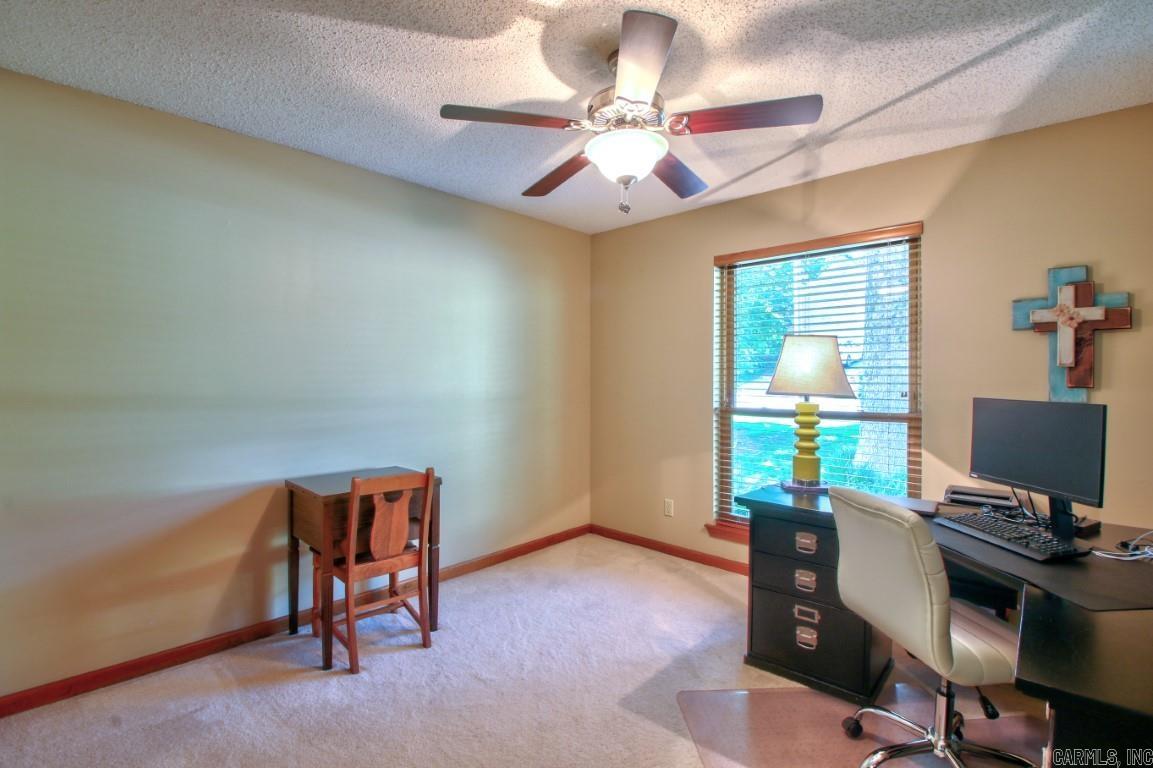 WINDSOR VALLEY ADDN - Residential