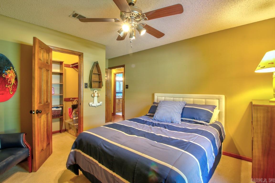 WINDSOR VALLEY ADDN - Residential