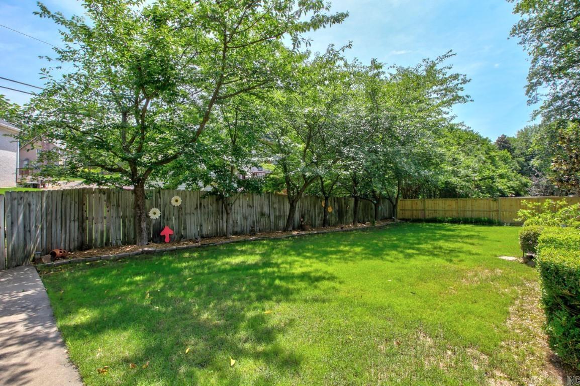 WINDSOR VALLEY ADDN - Residential