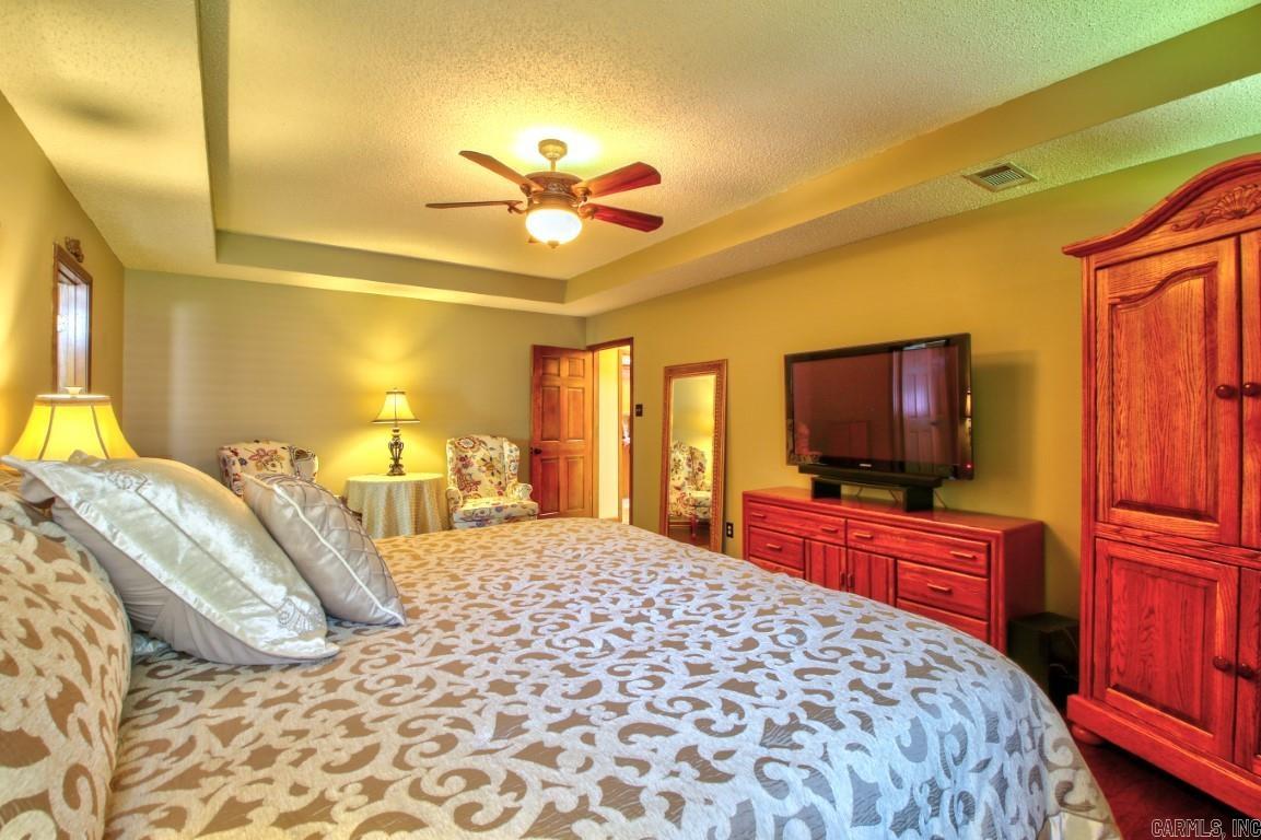 WINDSOR VALLEY ADDN - Residential