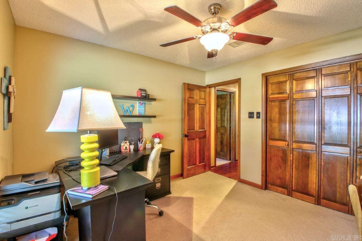 WINDSOR VALLEY ADDN - Residential