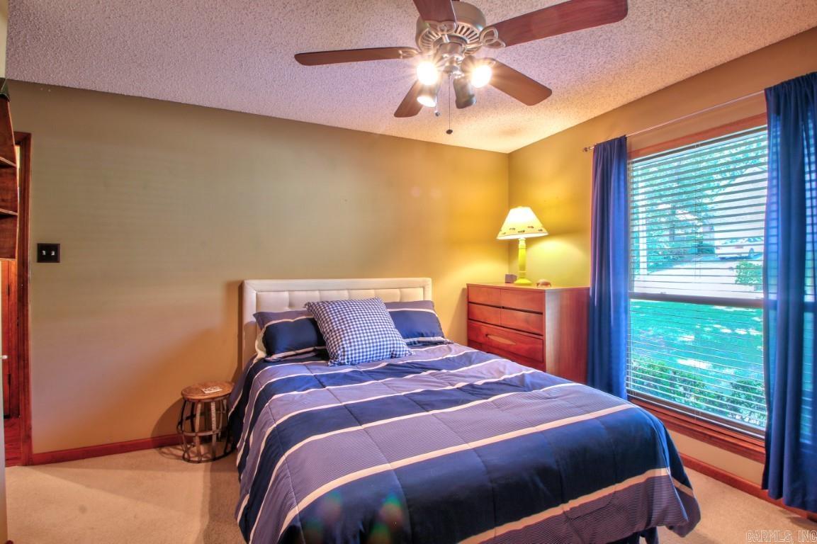 WINDSOR VALLEY ADDN - Residential