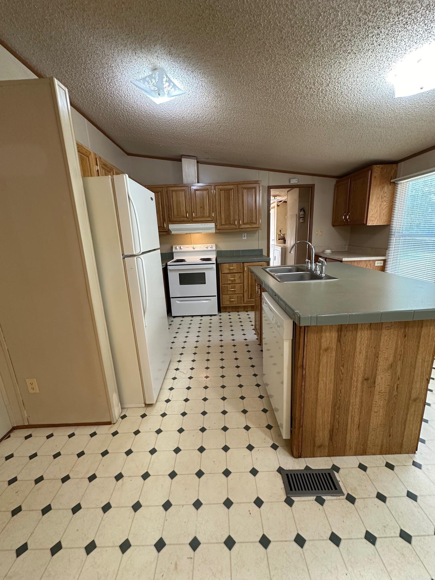 Midway City - Residential