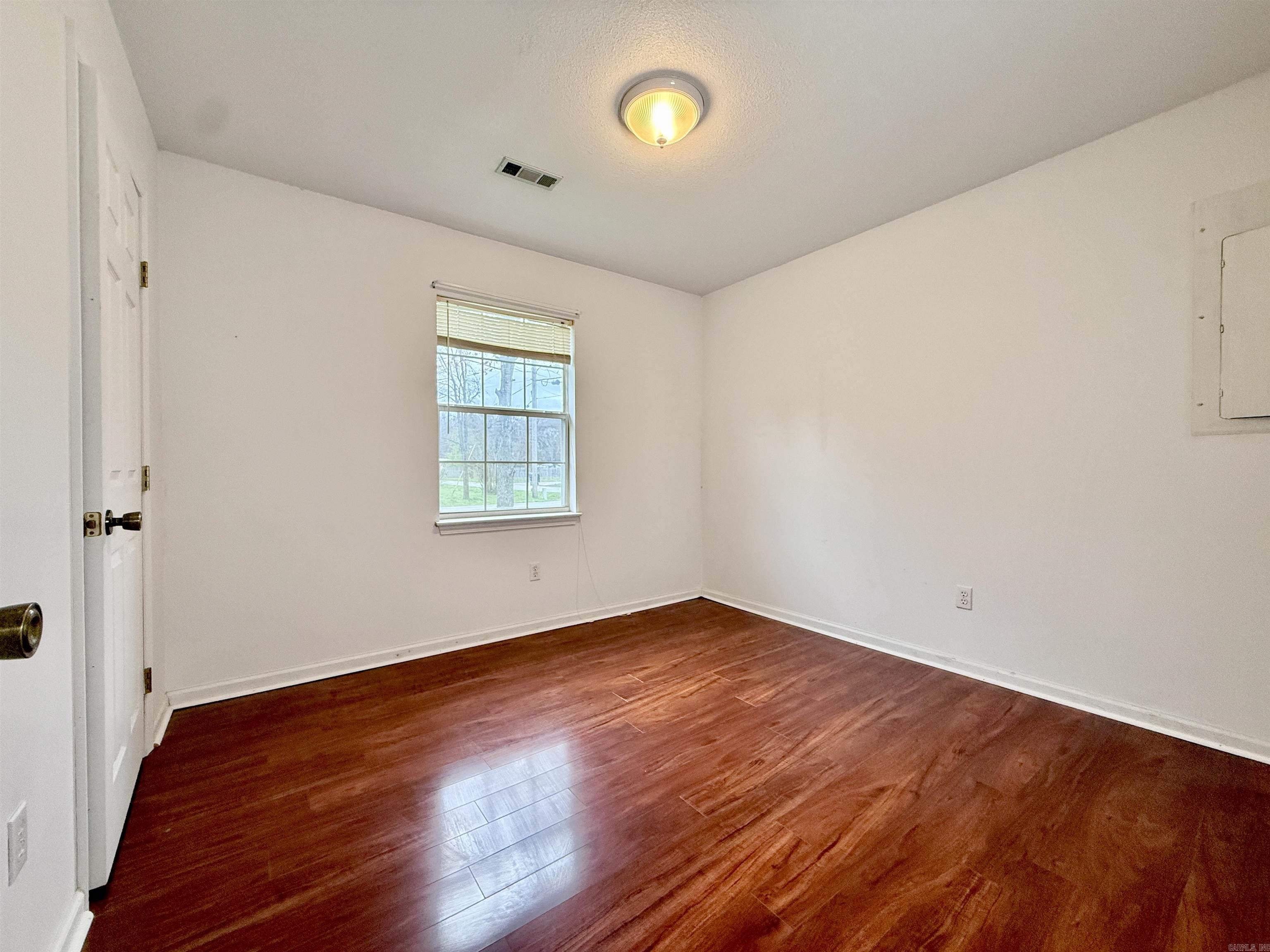 GLASSCOCKS - Residential