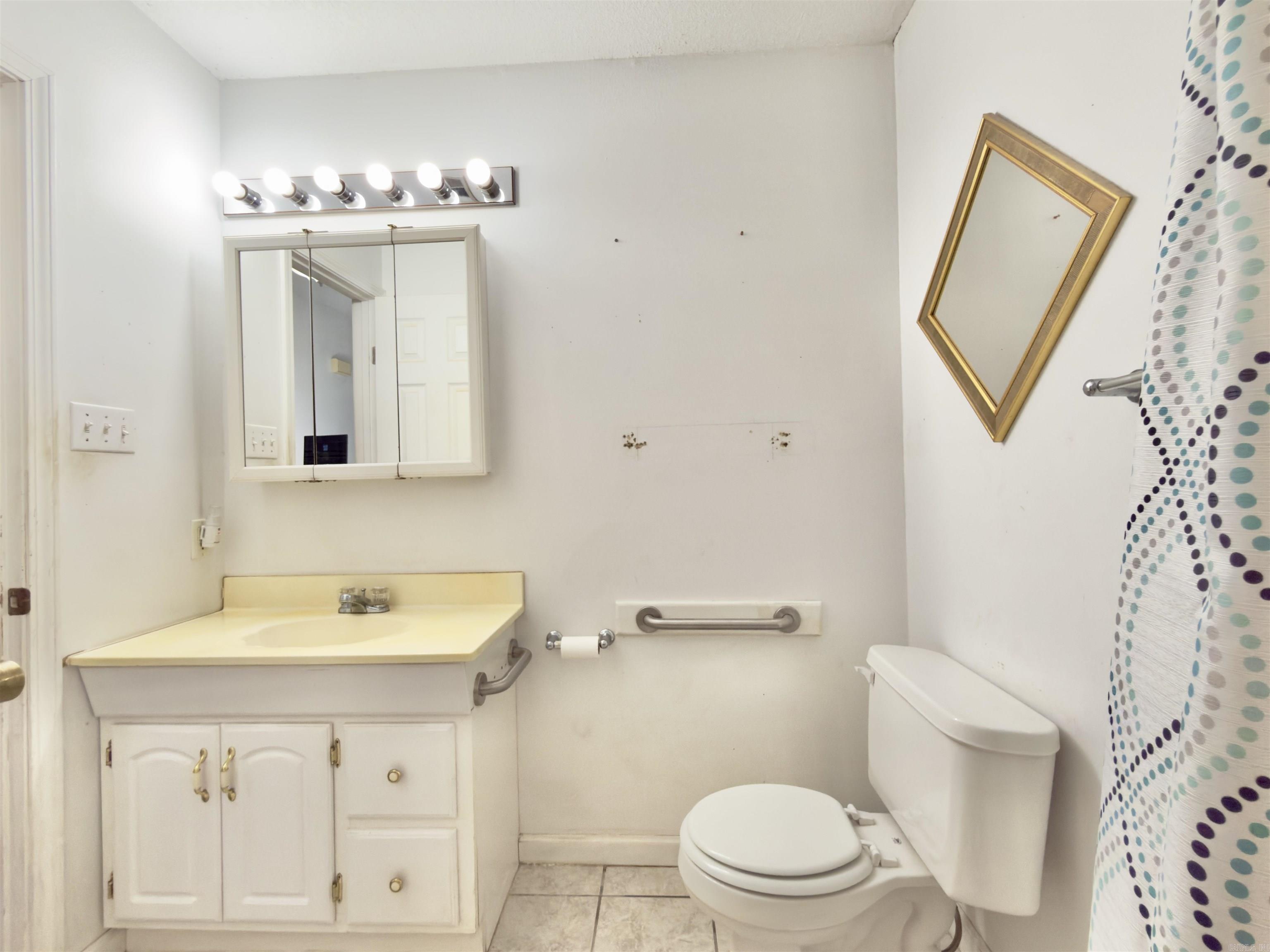 GLASSCOCKS - Residential