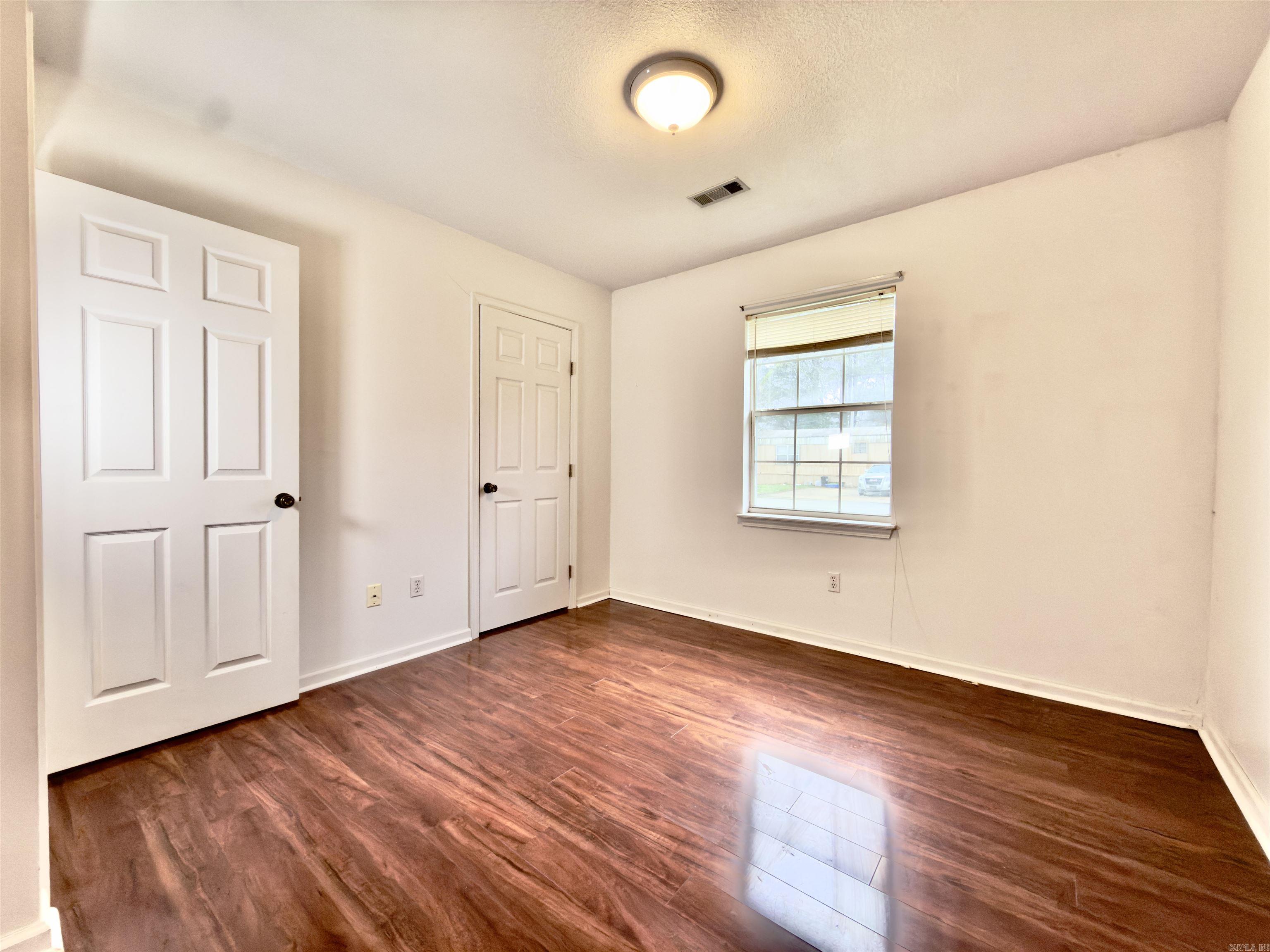 GLASSCOCKS - Residential